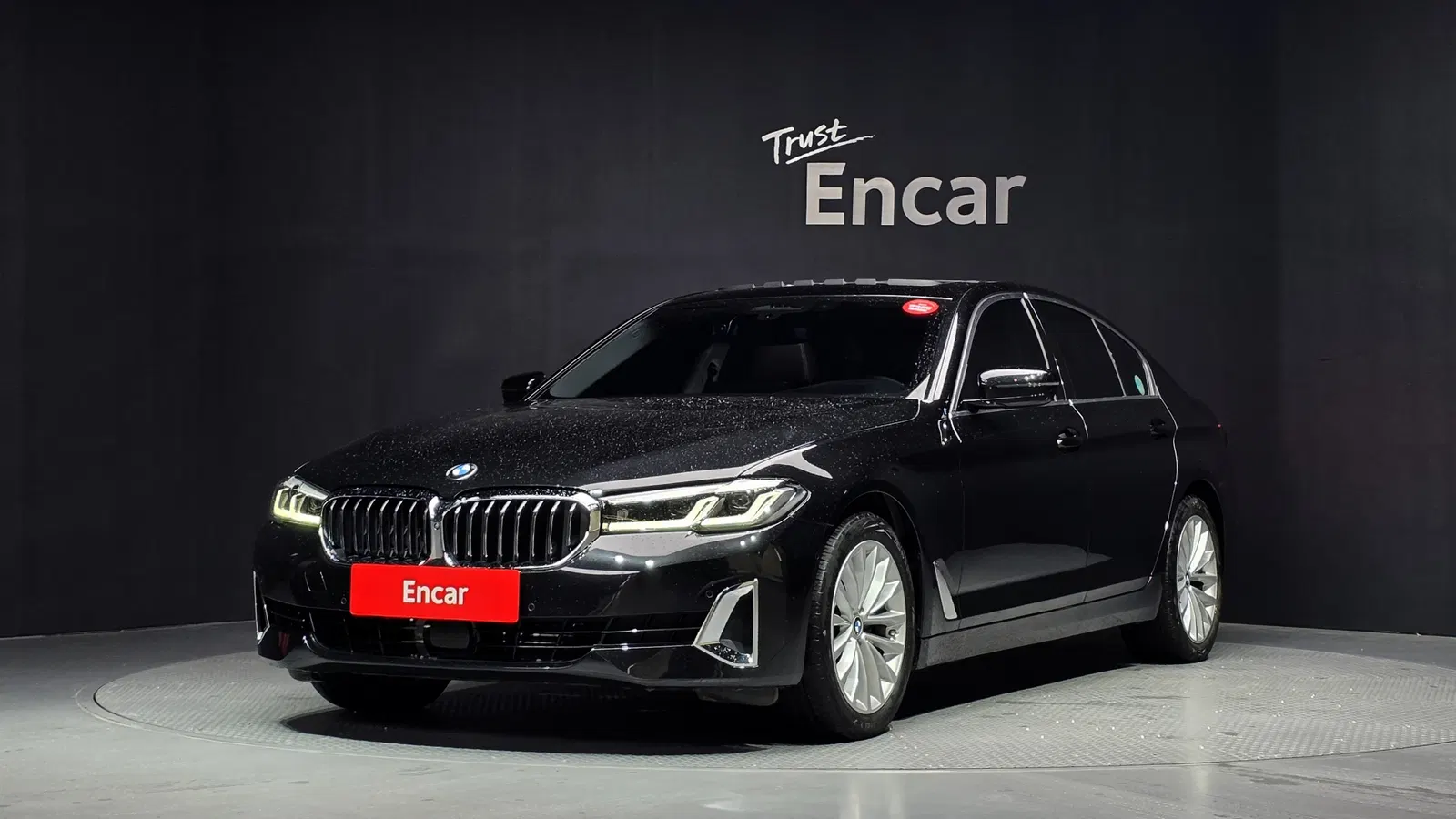 BMW Série 5 (G30) 523d Luxury 2023 — photo 1 sur 20