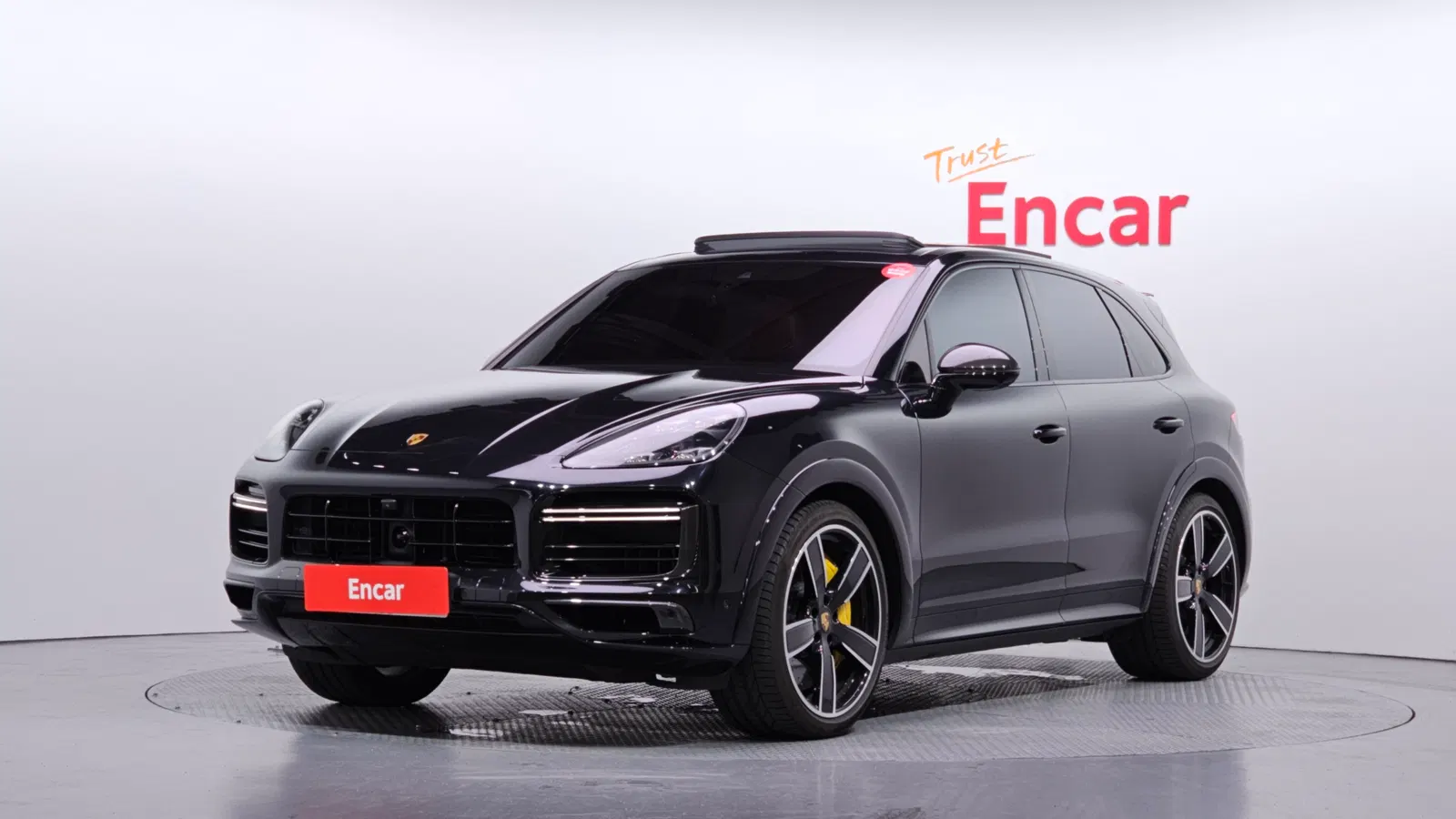 Porsche Cayenne (PO536) 4.0 Turbo 2022 — photo 1 sur 44
