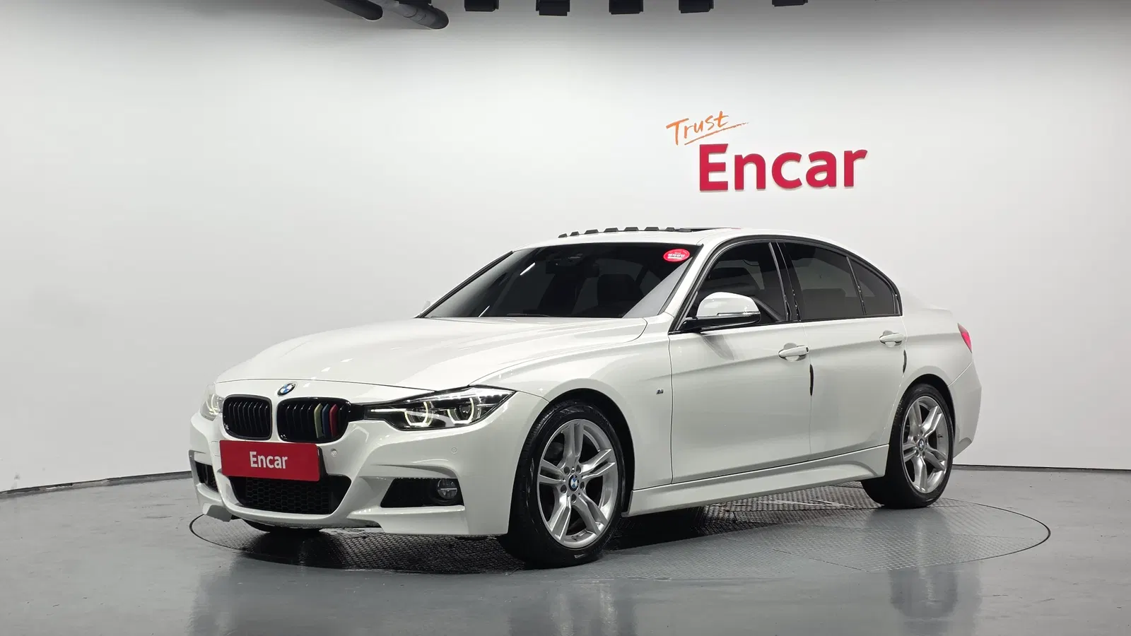 BMW Série 3 (F30) 330i M Sport Shadow 2018 — photo 1 sur 20