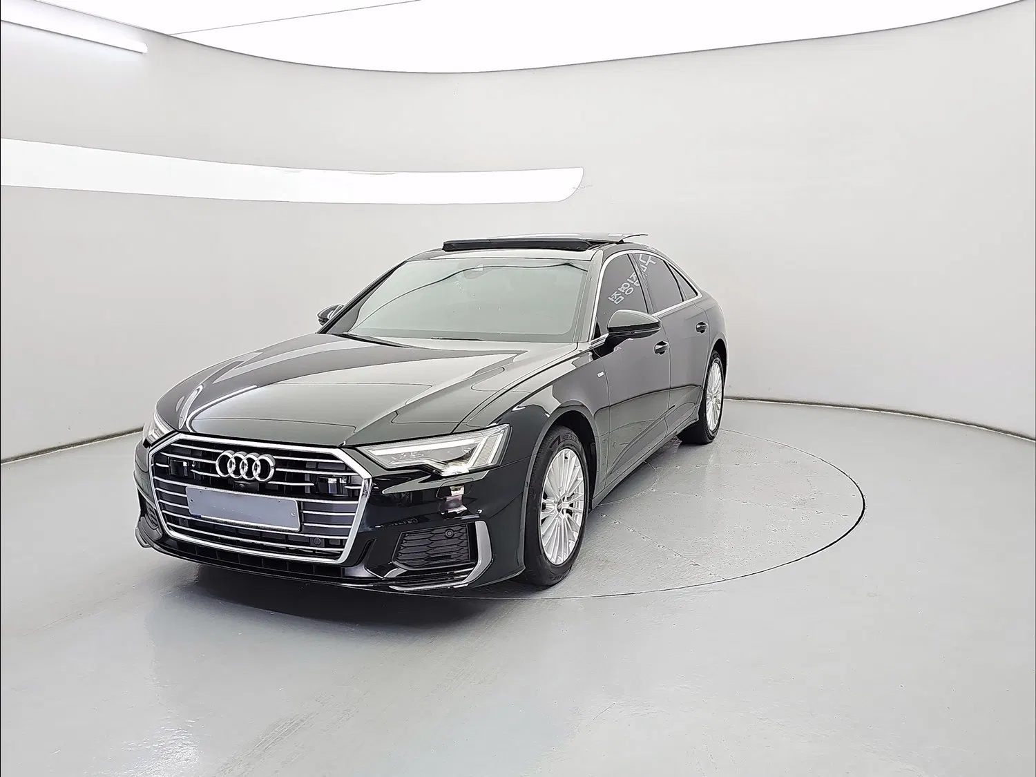 Audi A6 (C8) 45 TFSI Premium 2021 — photo 1 sur 26