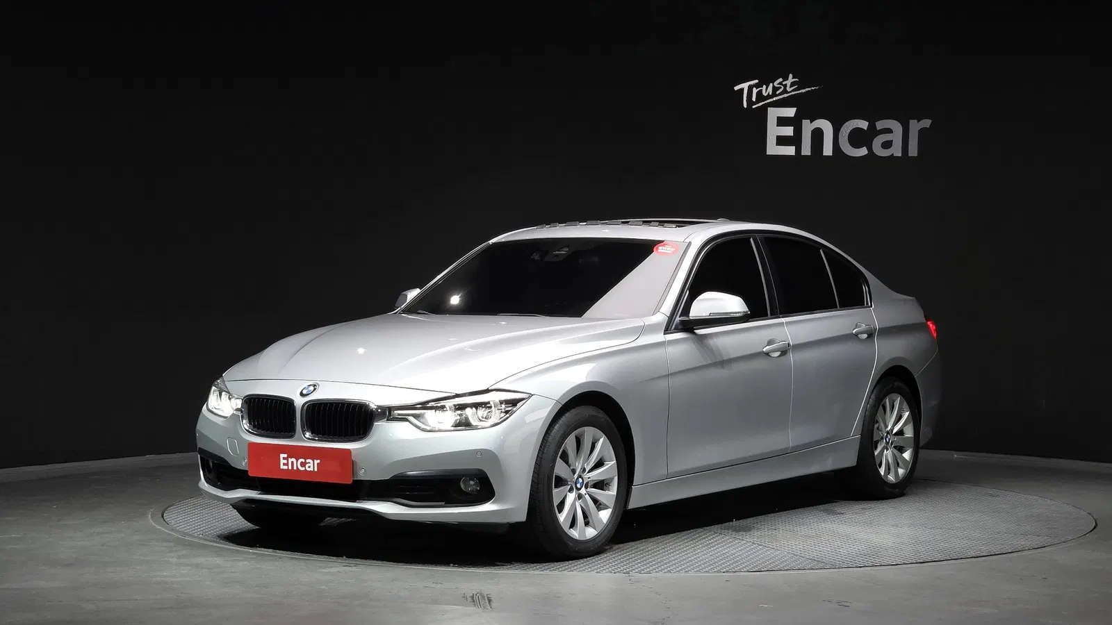 BMW Série 3 (F30) 320d 2016 — photo 1 sur 20
