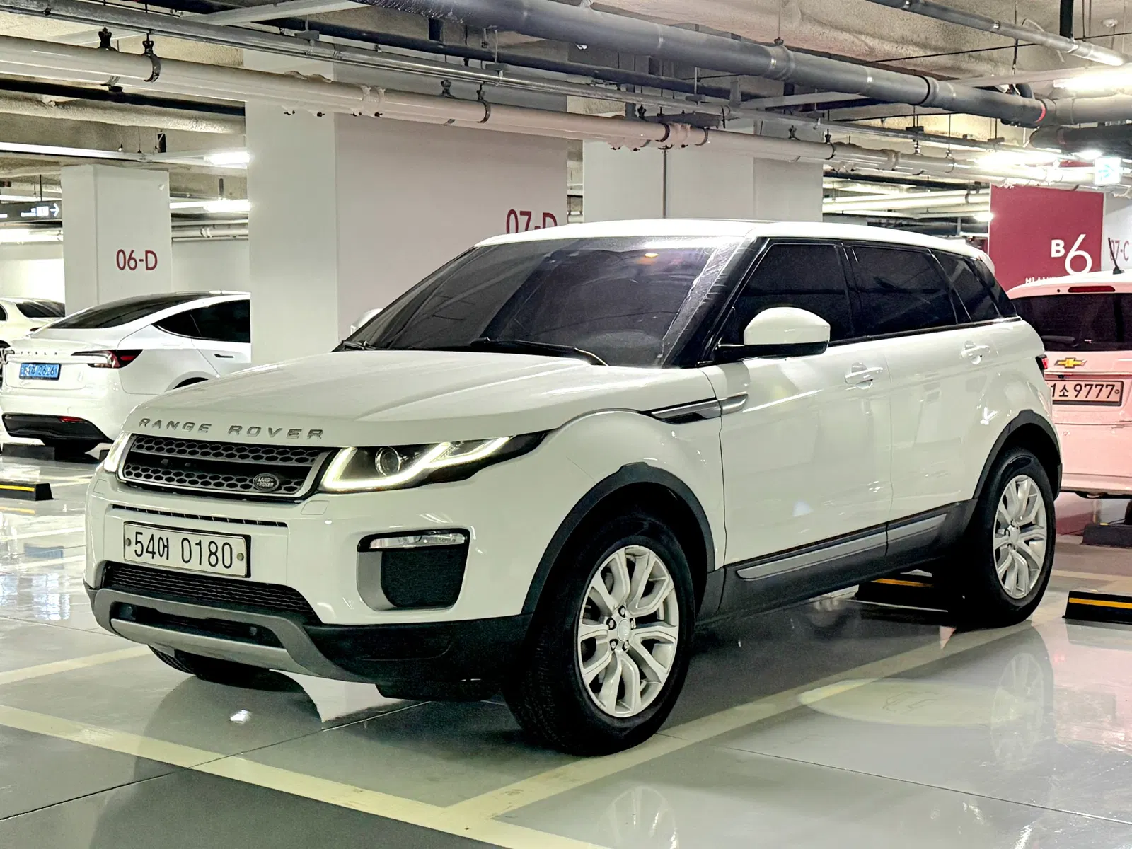 Land Rover Range Rover Evoque 2.0 TD4 SE 2016 — photo 1 sur 19