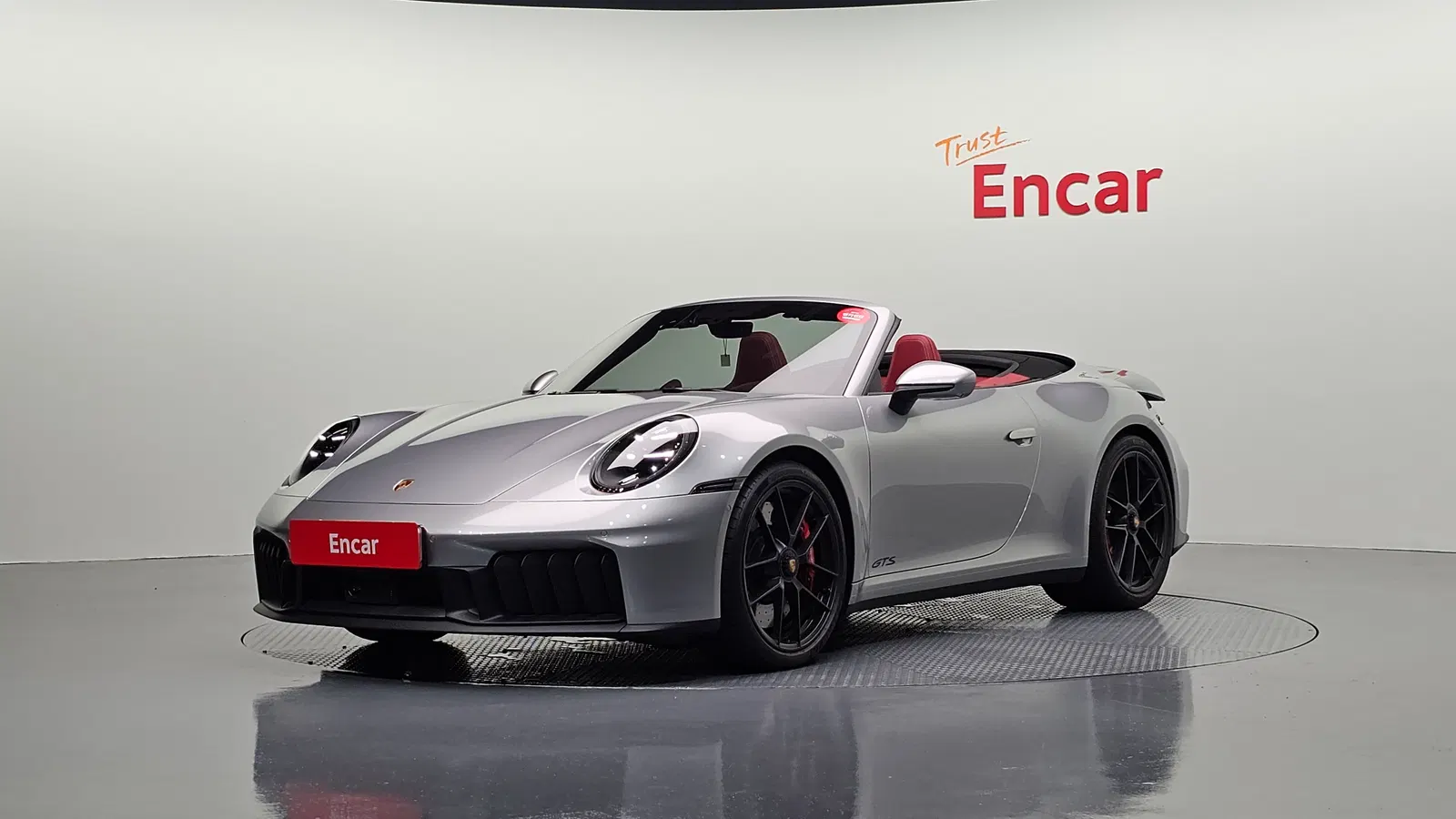 Porsche 911 (992) Carrera 4 GTS Cabriolet 2026 — photo 1 sur 33