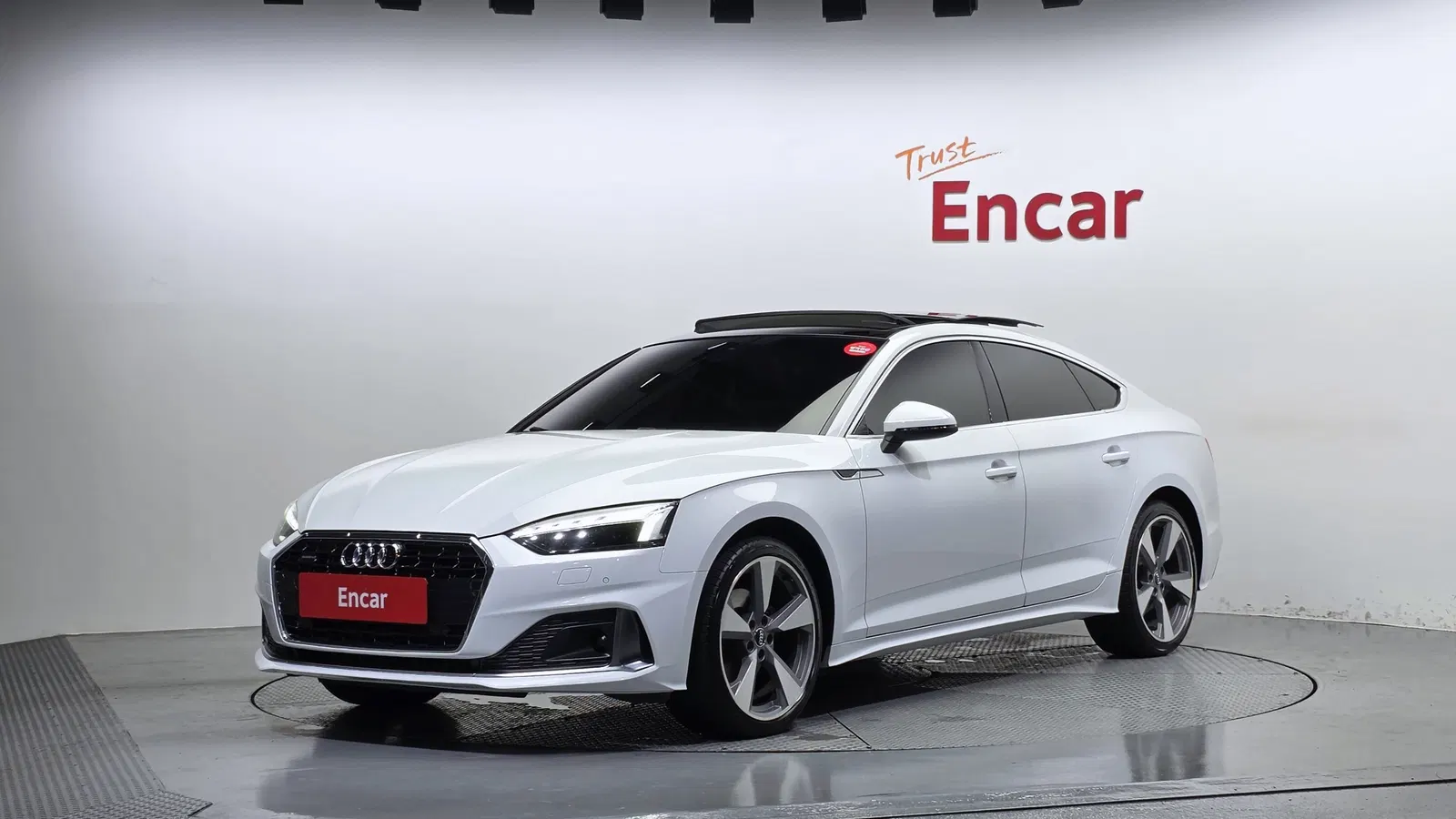 Audi A5 (F5) 40 TFSI Quattro Sportback 2021 — photo 1 sur 35