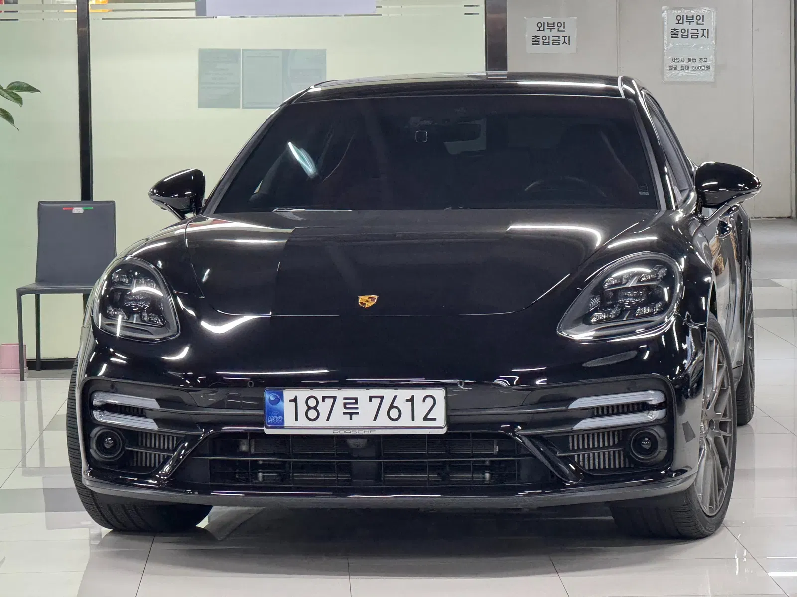 Porsche Panamera (971) 4.0 GTS 2023 — photo 1 sur 21