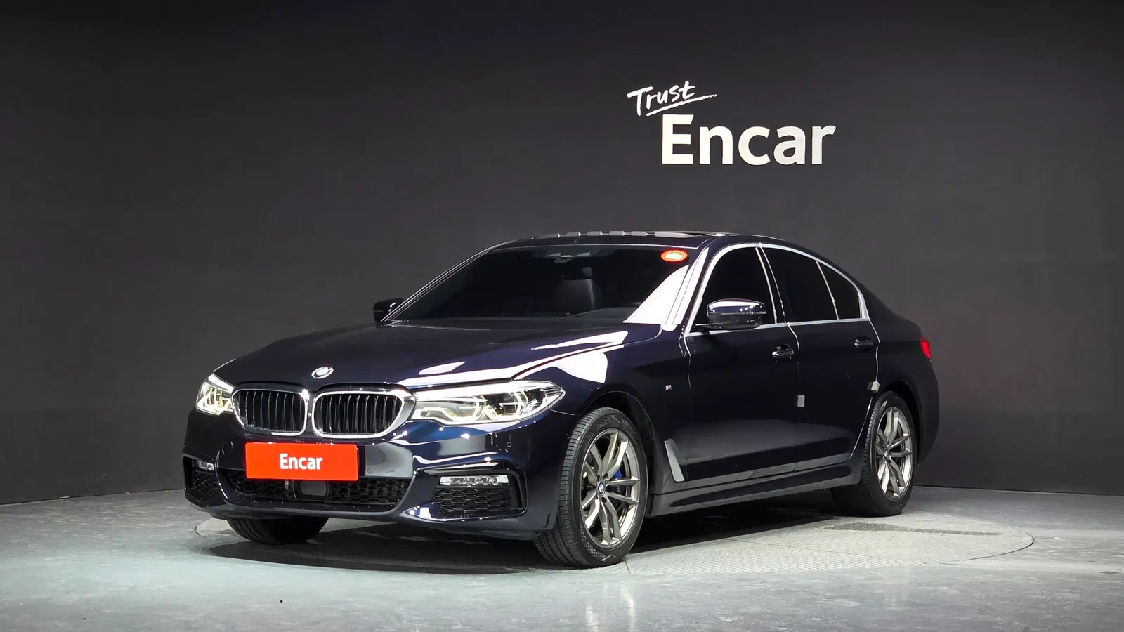 BMW Série 5 (G30) 530i xDrive M Sport Plus 2018 — photo 1 sur 33