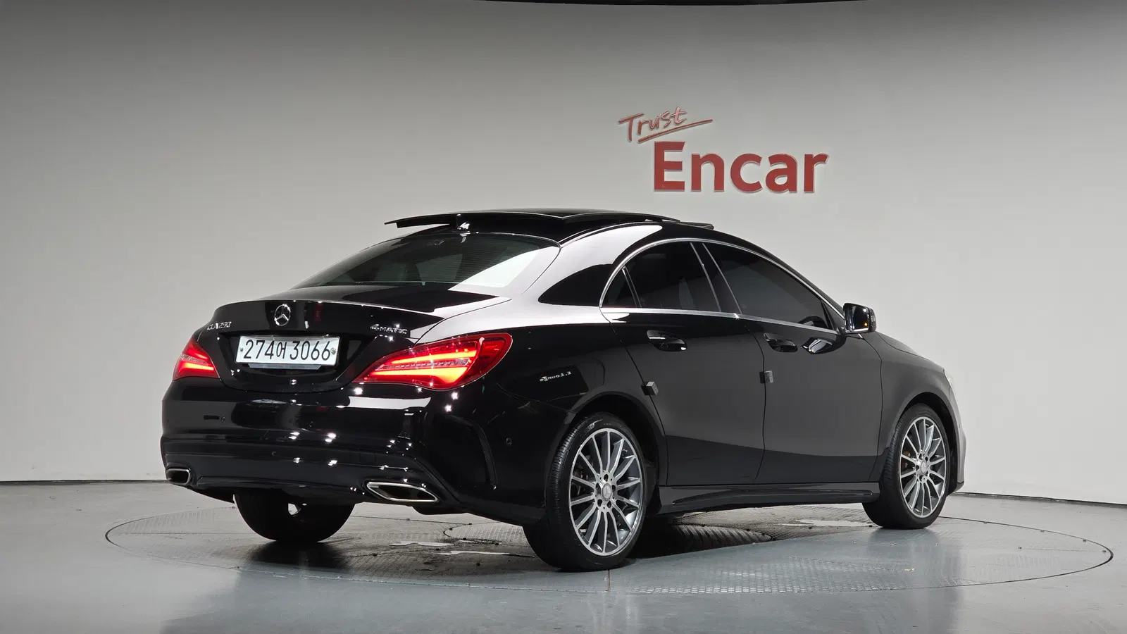 Mercedes-Benz CLA AMG Line · CLA250 4MATIC (C117) 2017 — photo 1 sur 34