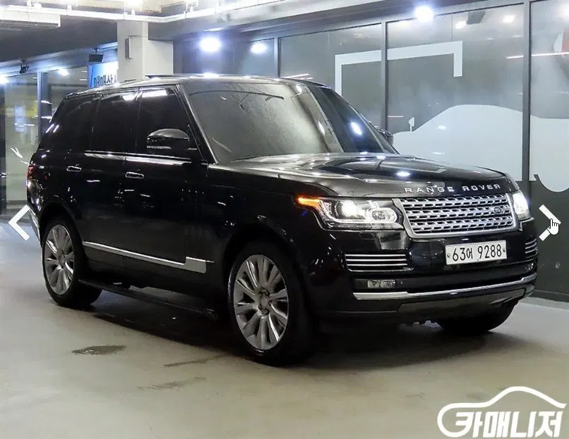 Land Rover Range Rover 4e génération D350 Vogue SE Diesel 2015 — photo 1 sur 26