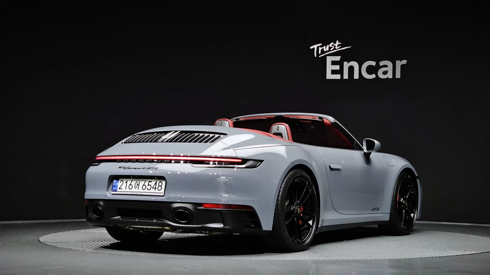 Porsche 911 (992) Carrera 4 GTS Cabriolet 2023 — photo 1 sur 36