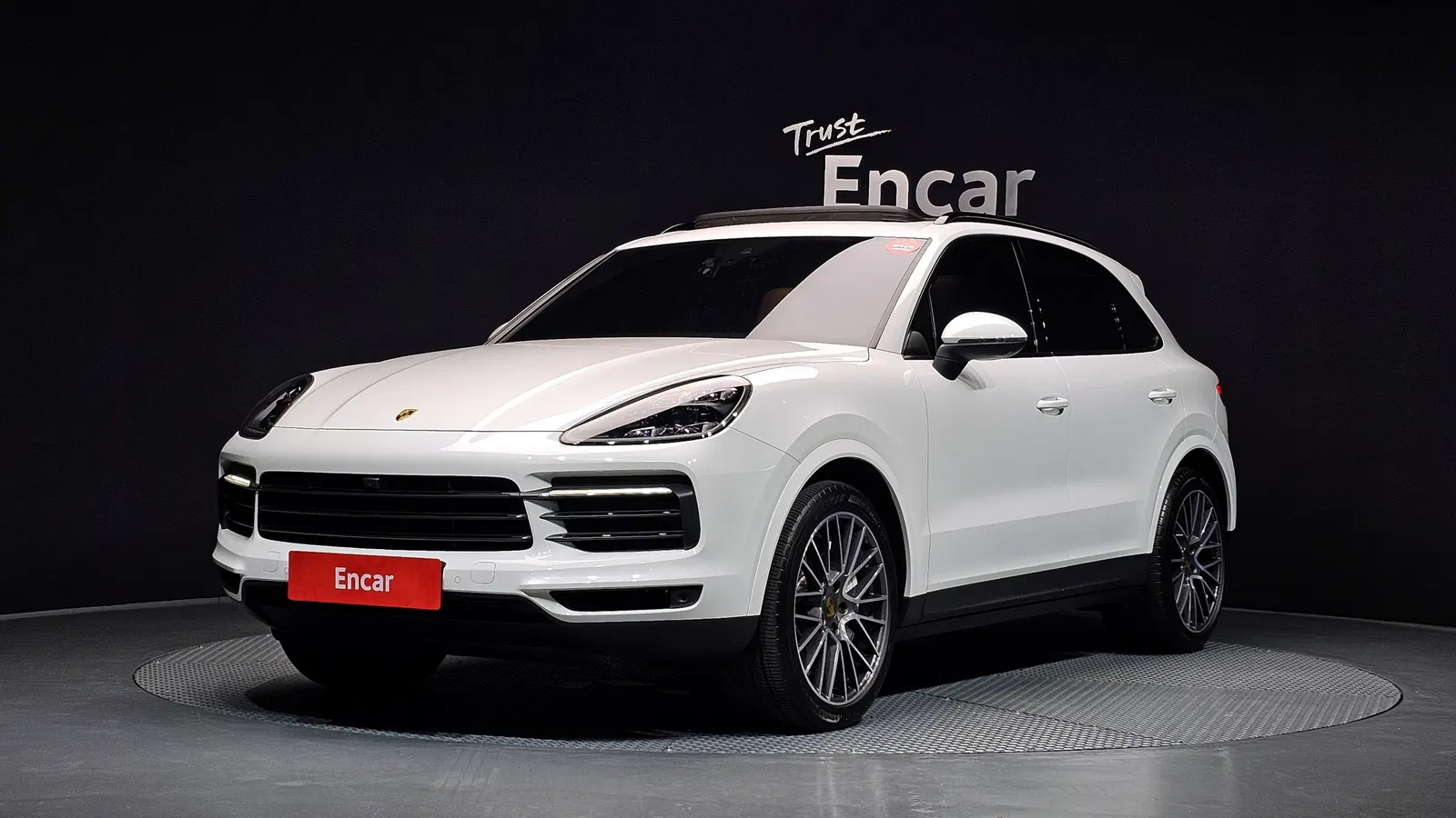 Porsche Cayenne (PO536) 3.0 2020 — photo 1 sur 42