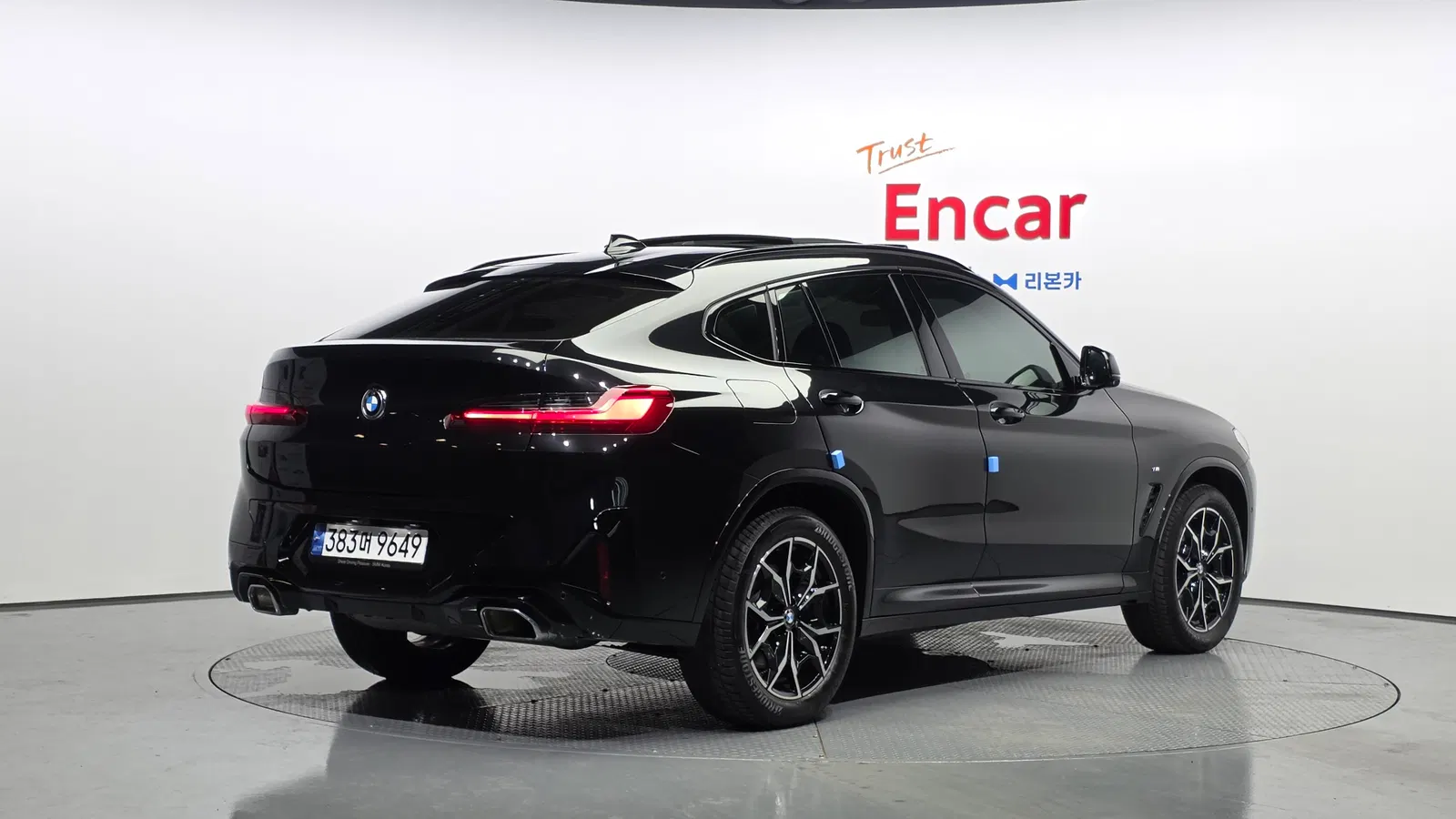 BMW X4 (G02) xDrive20i M Sport 2023 — photo 1 sur 34