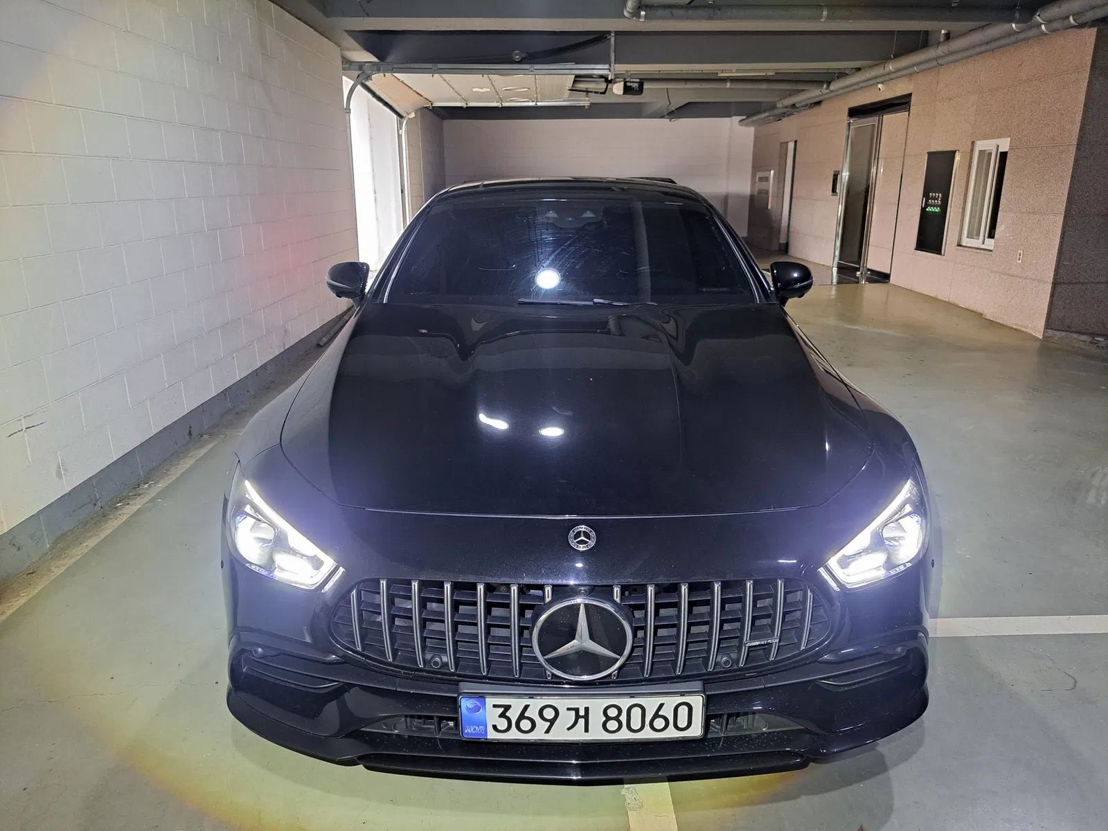 Mercedes-AMG AMG GT 4 portes 43 4MATIC+ 2021 — photo 1 sur 20