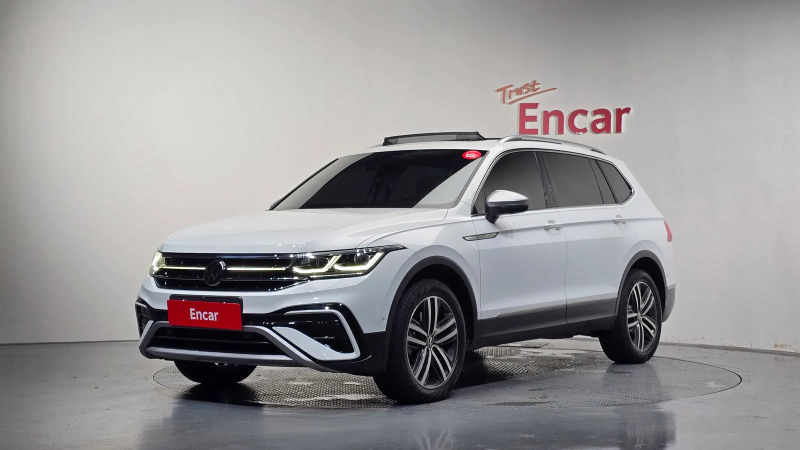 Volkswagen Tiguan Allspace 2.0 TSI Prestige 2023 — photo 1 sur 20