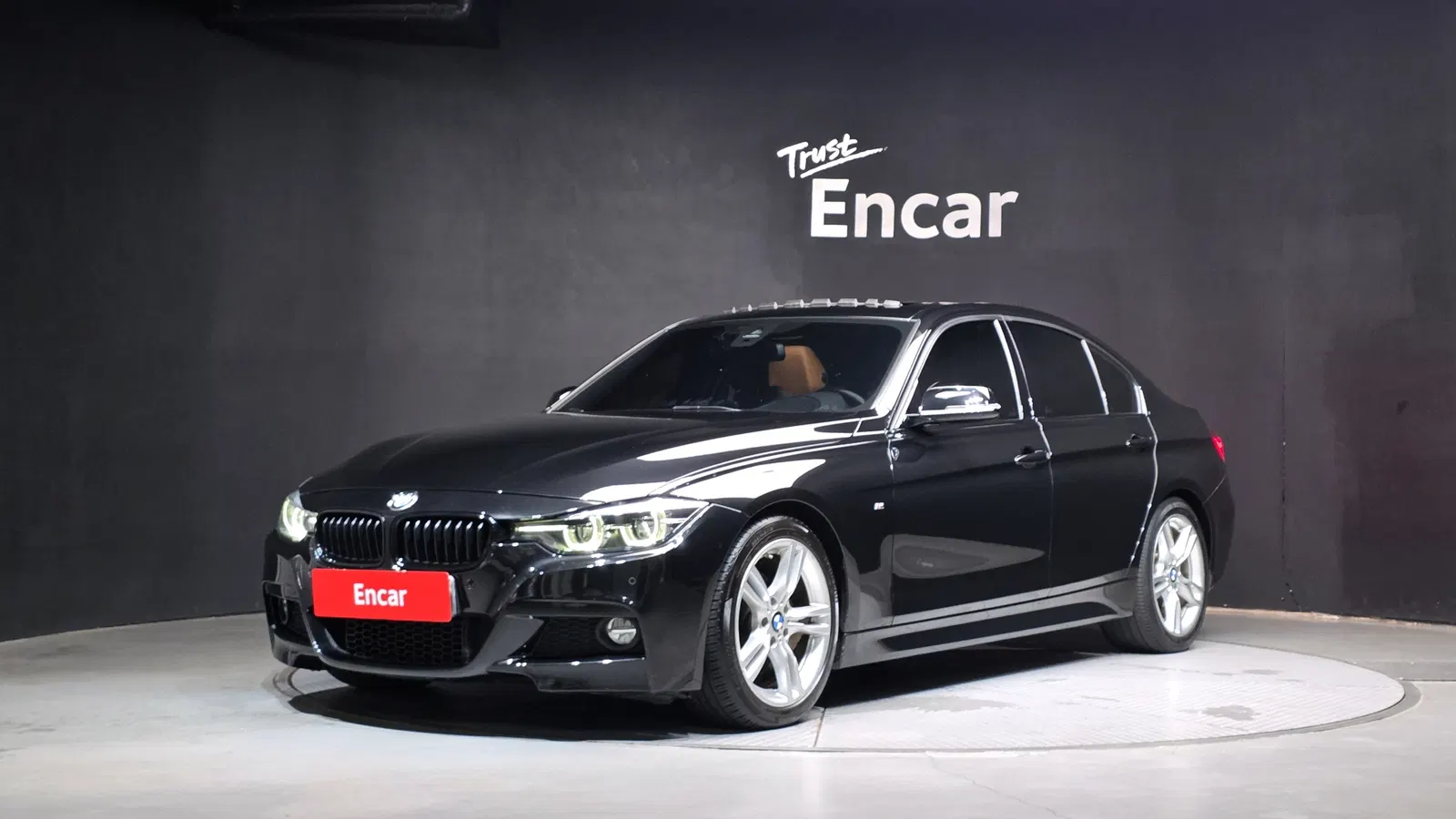 BMW Série 3 (F30) 330i M Sport Shadow 2018 — photo 1 sur 20