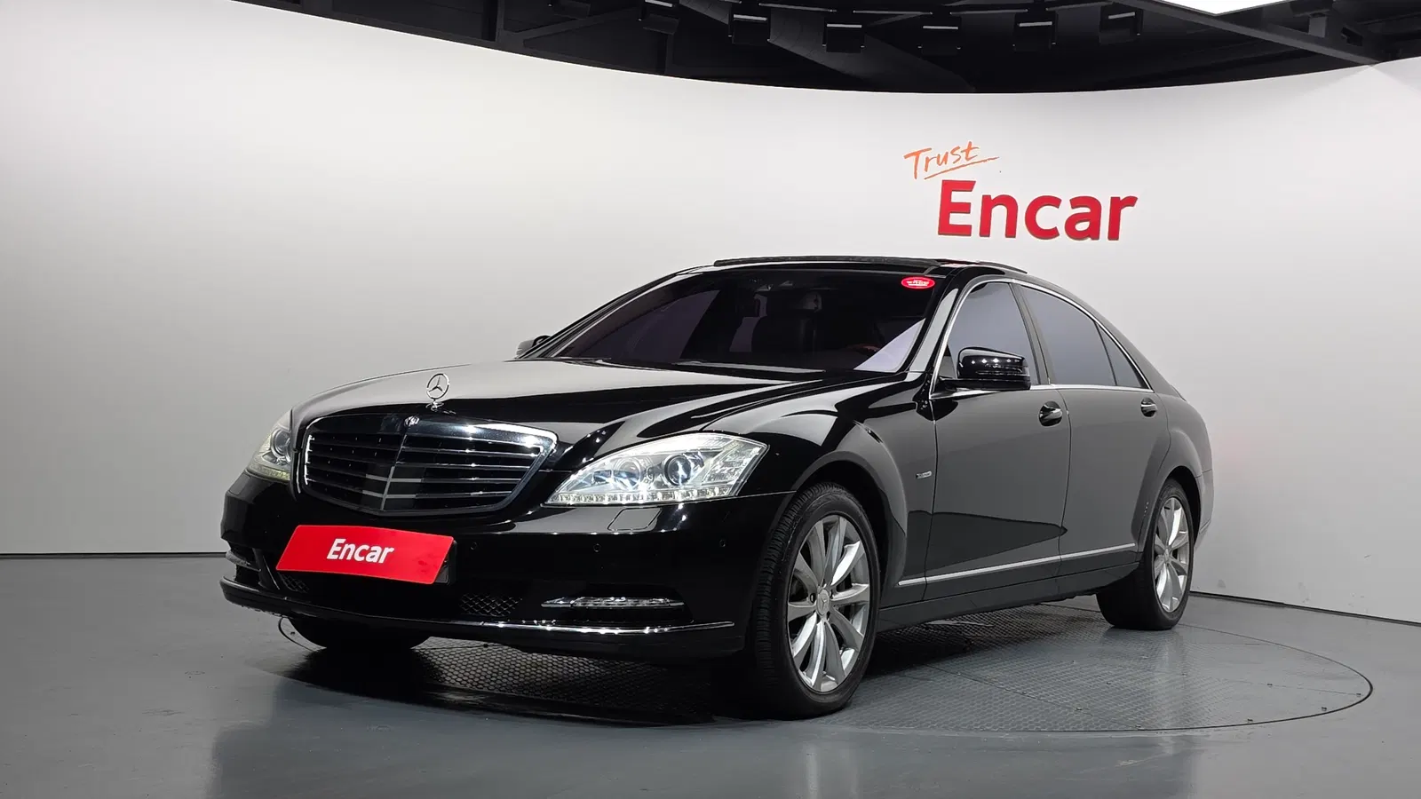 Mercedes-Benz Classe S S500L BlueEFFICIENCY 4MATIC (W221) 2012 — photo 1 sur 20