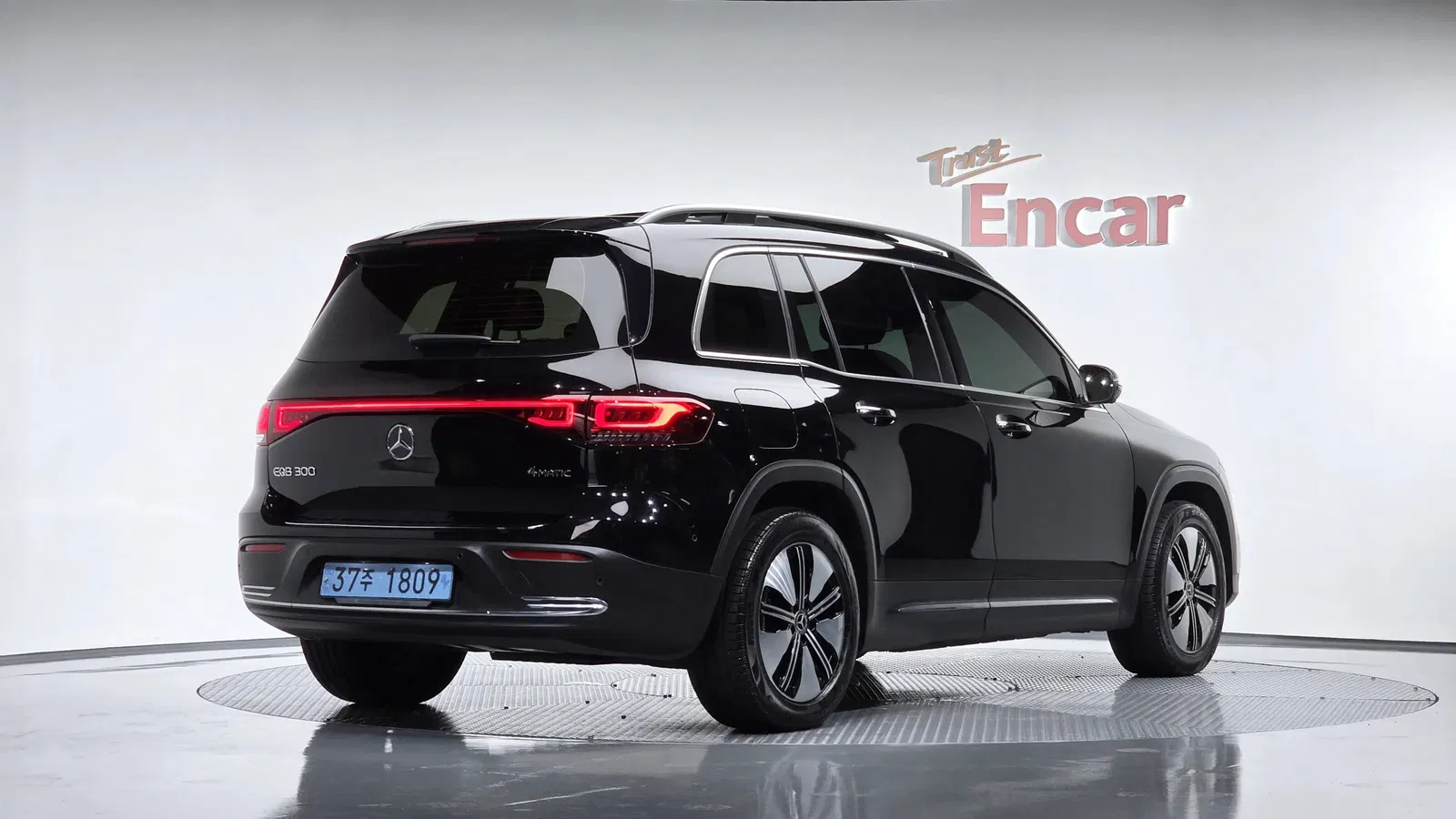 Mercedes-Benz EQB EQB300 4MATIC (X243) 2023 — photo 1 sur 32