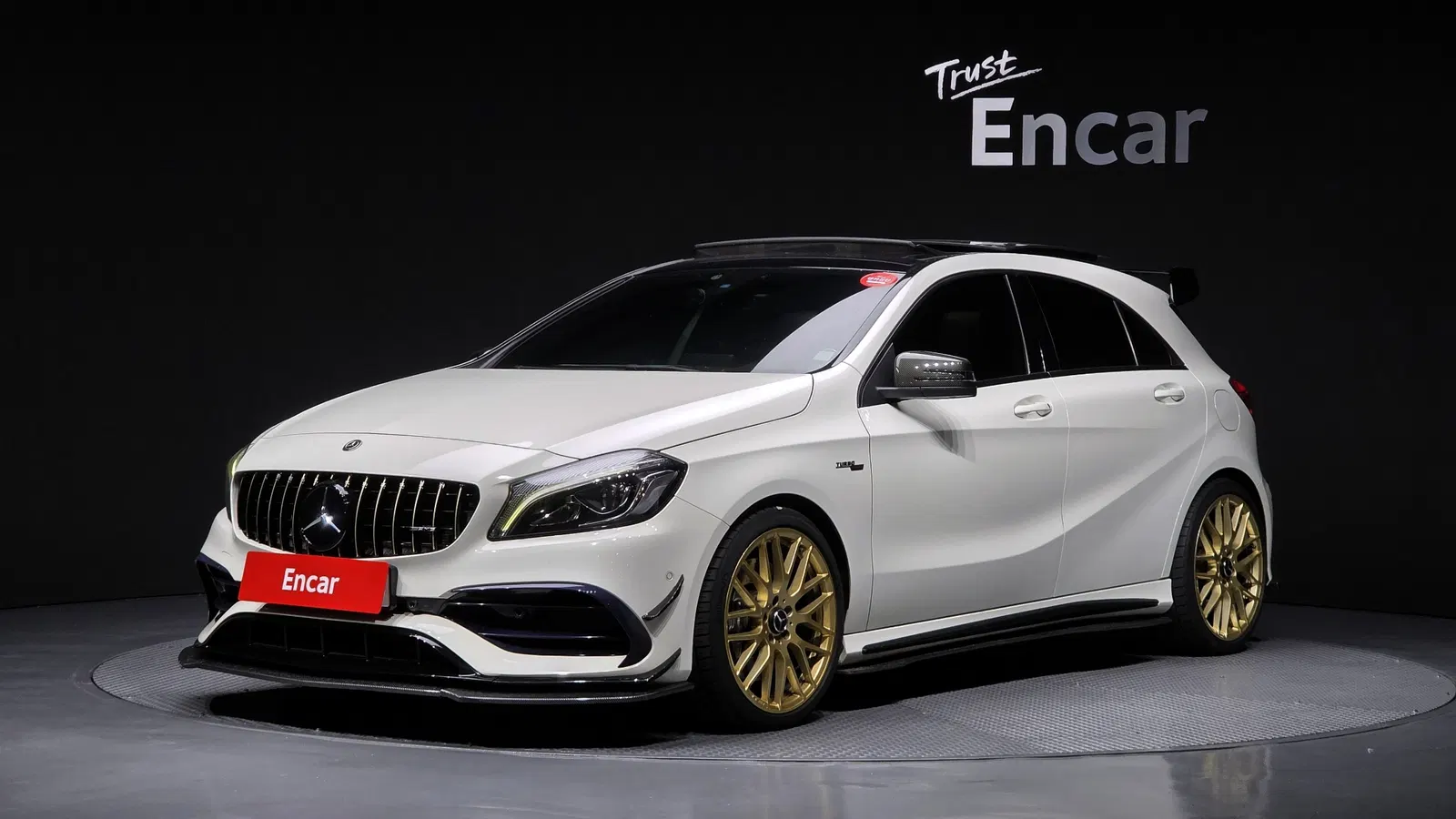 Mercedes-AMG Classe A A45 4MATIC (W176) 2018 — photo 1 sur 20