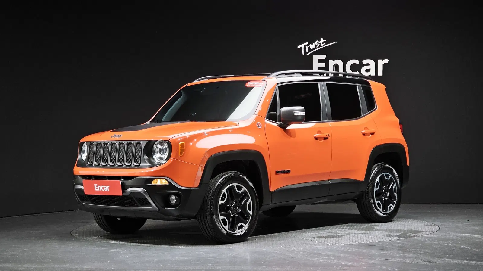 Jeep Renegade 2.0 Diesel Trailhawk AWD 2018 — photo 1 sur 32