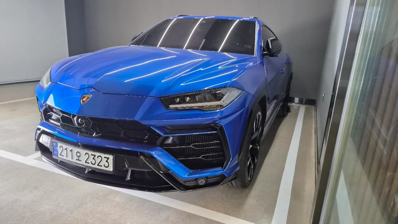 Lamborghini Urus 4.0 V8 2022 — photo 1 sur 21