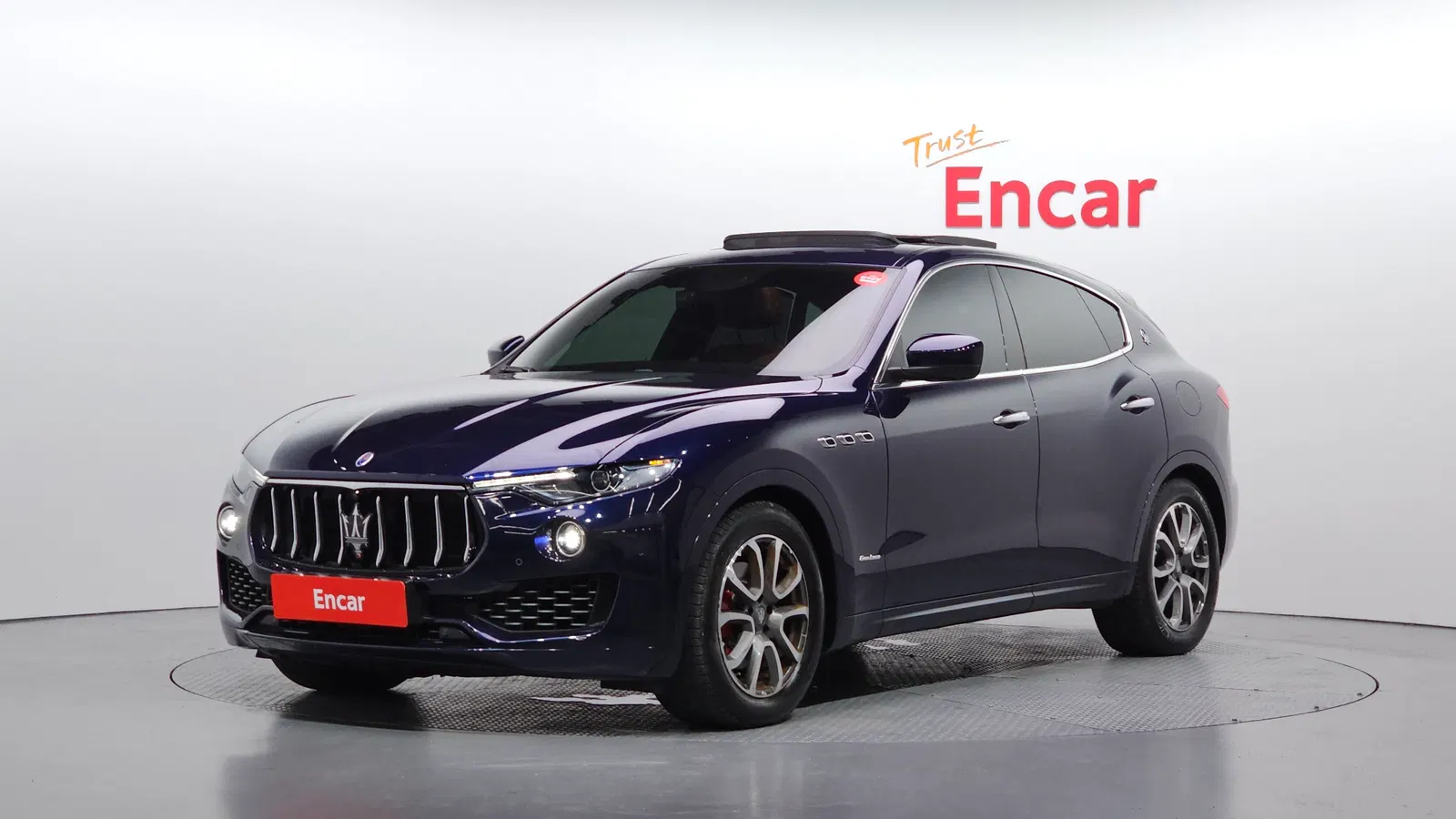 Maserati Levante 3.0 AWD GranLusso 2018 — photo 1 sur 20