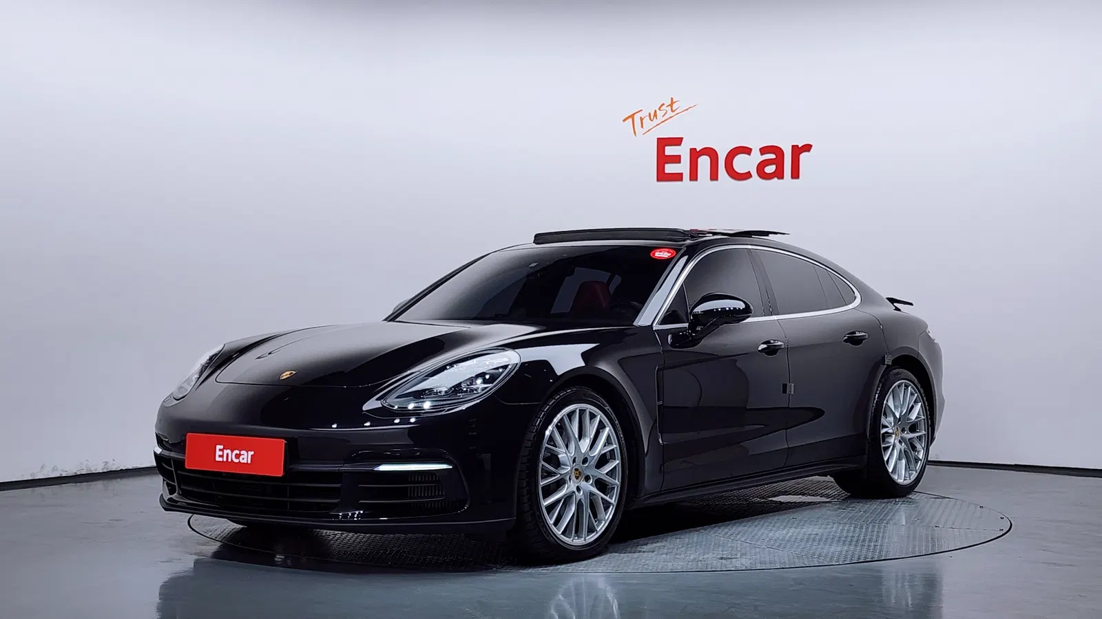 Porsche Panamera (971) 2.9 4S 2018 — photo 1 sur 41