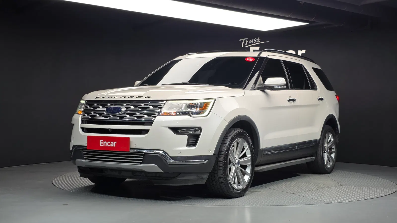 Ford Explorer 2.3 Limited 4WD 2019 — photo 1 sur 20