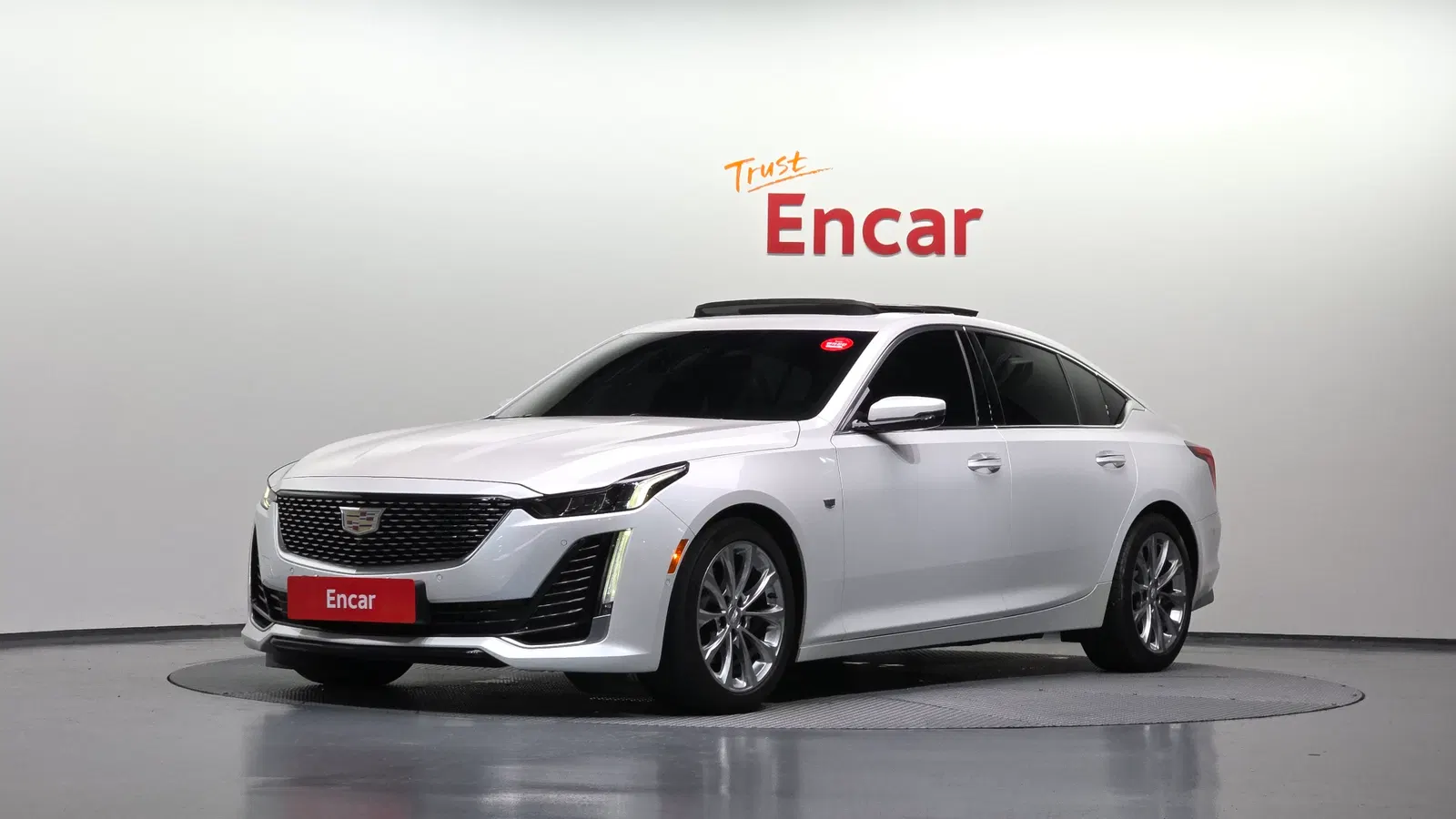 Cadillac CT5 2.0 Premium Luxury 2021 — photo 1 sur 39