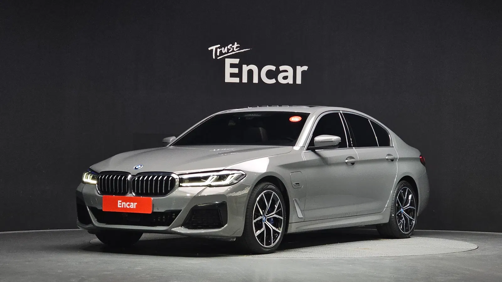 BMW Série 5 (G30) 530e M Sport 2022 — photo 1 sur 20