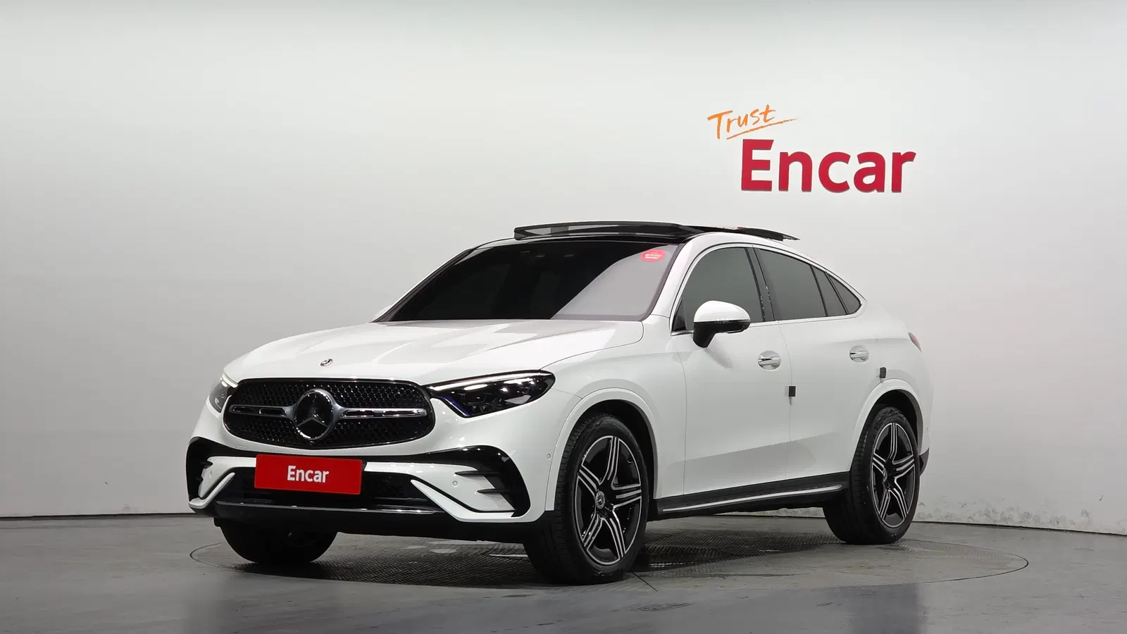 Mercedes-Benz GLC GLC300 4MATIC Coupé (X254) 2024 — photo 1 sur 35