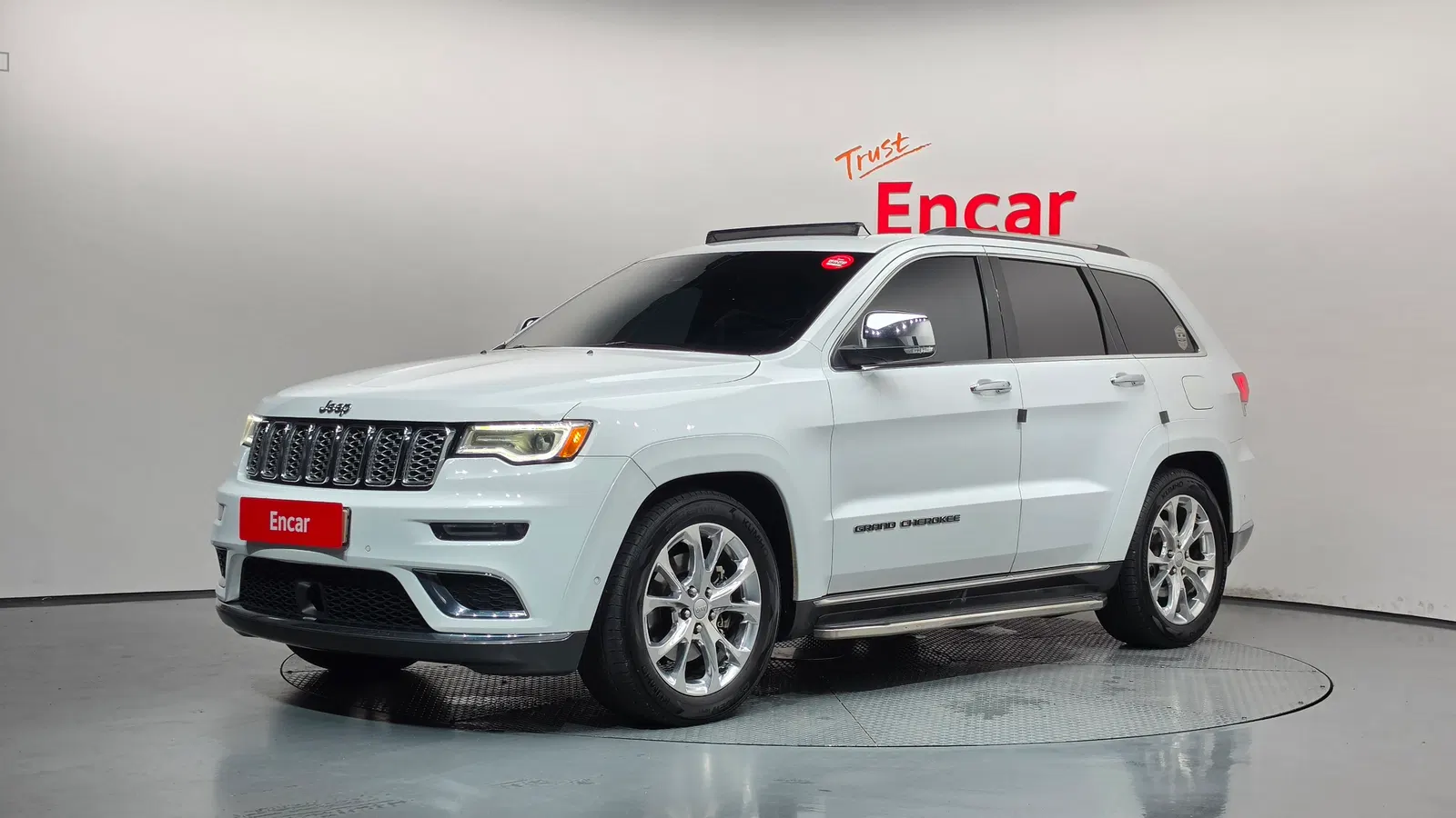 Jeep Grand Cherokee 3.6 Summit 2021 — photo 1 sur 20