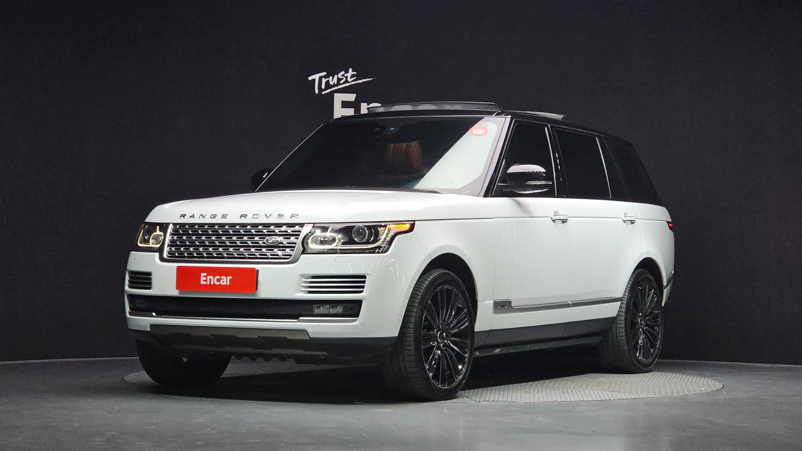 Land Rover Range Rover 4e génération 4.4 SDV8 AB LWB Diesel 2016 — photo 1 sur 20