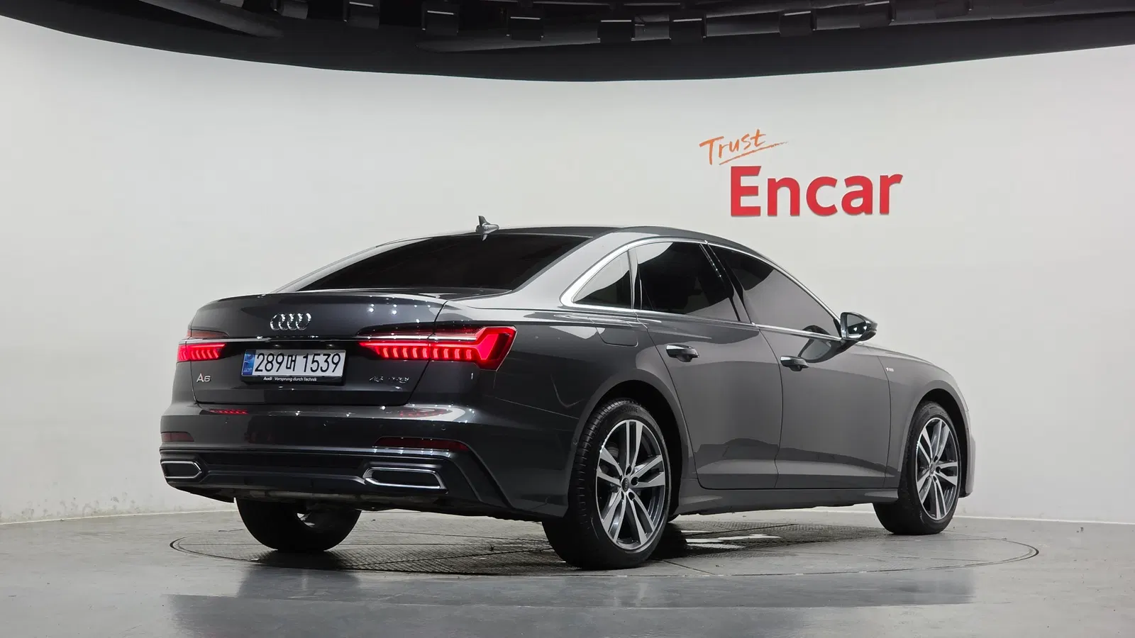 Audi A6 (C8) 45 TFSI Premium 2023 — photo 1 sur 34