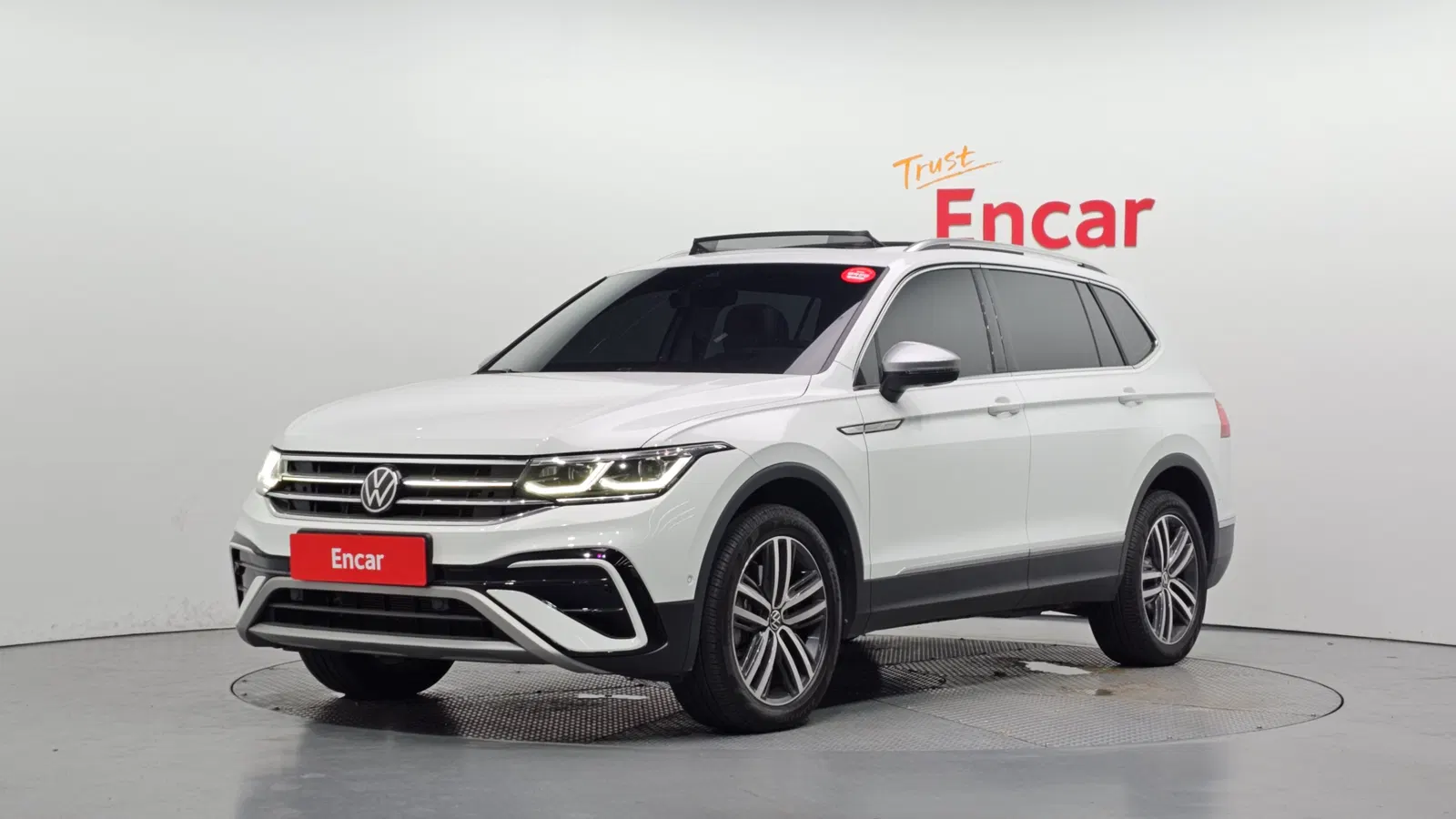 Volkswagen Tiguan Allspace 2.0 TSI Prestige 2023 — photo 1 sur 20