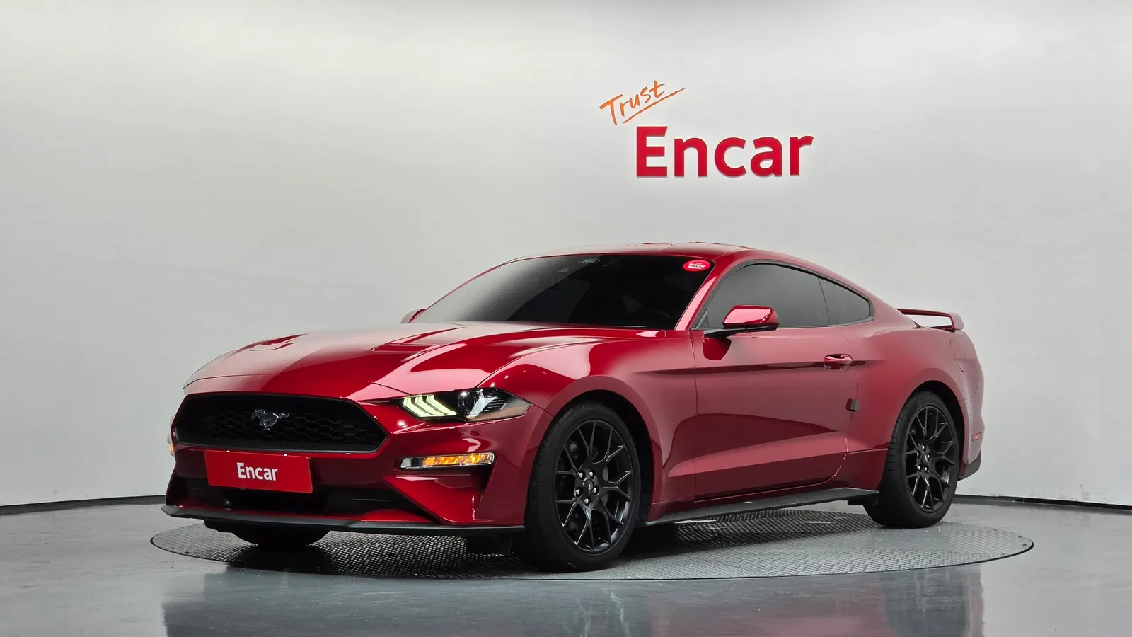 Ford Mustang Coupé 2022 — photo 1 sur 33
