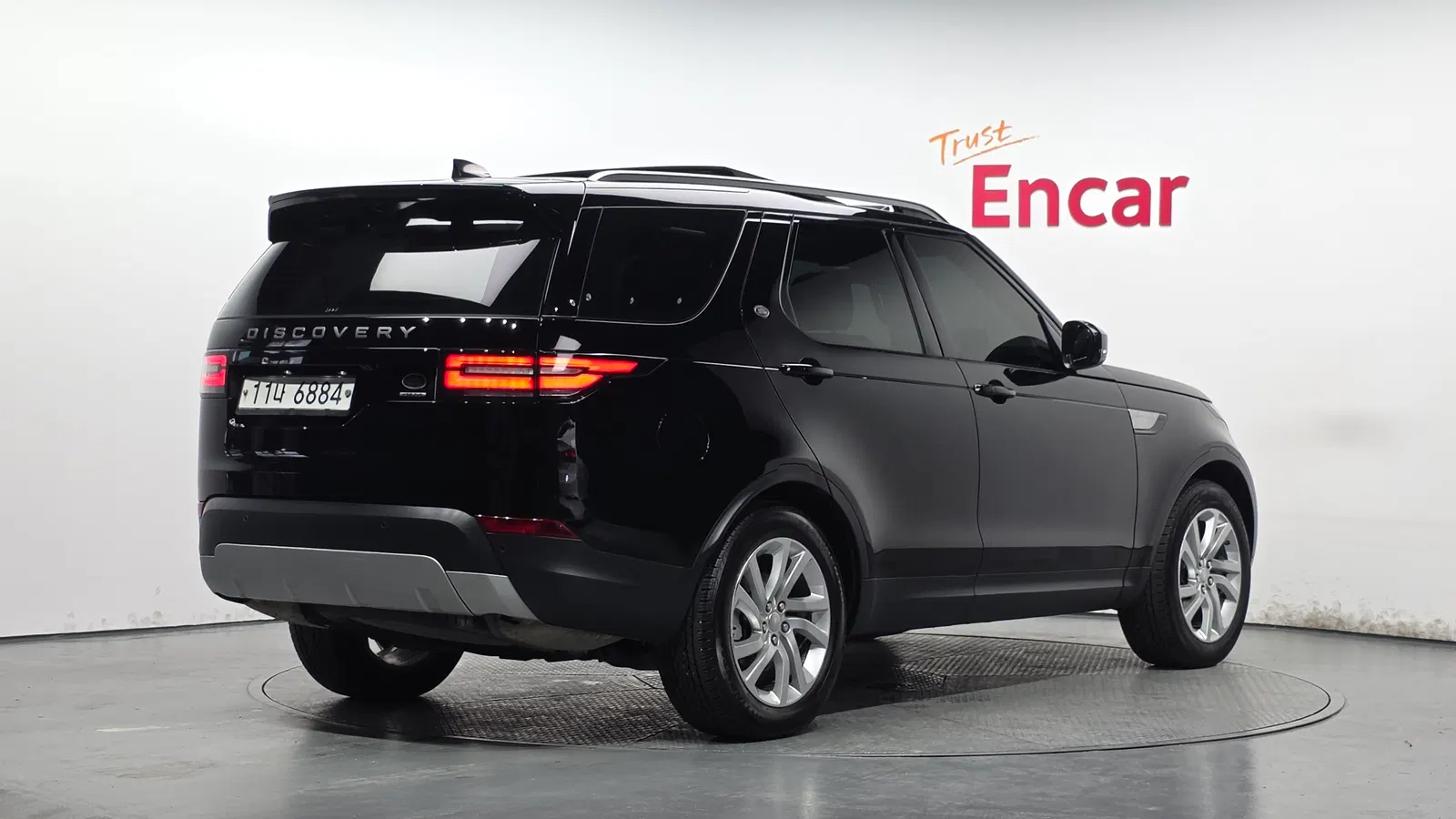 Land Rover Discovery 5 3.0 TD6 HSE 2018 — photo 1 sur 35