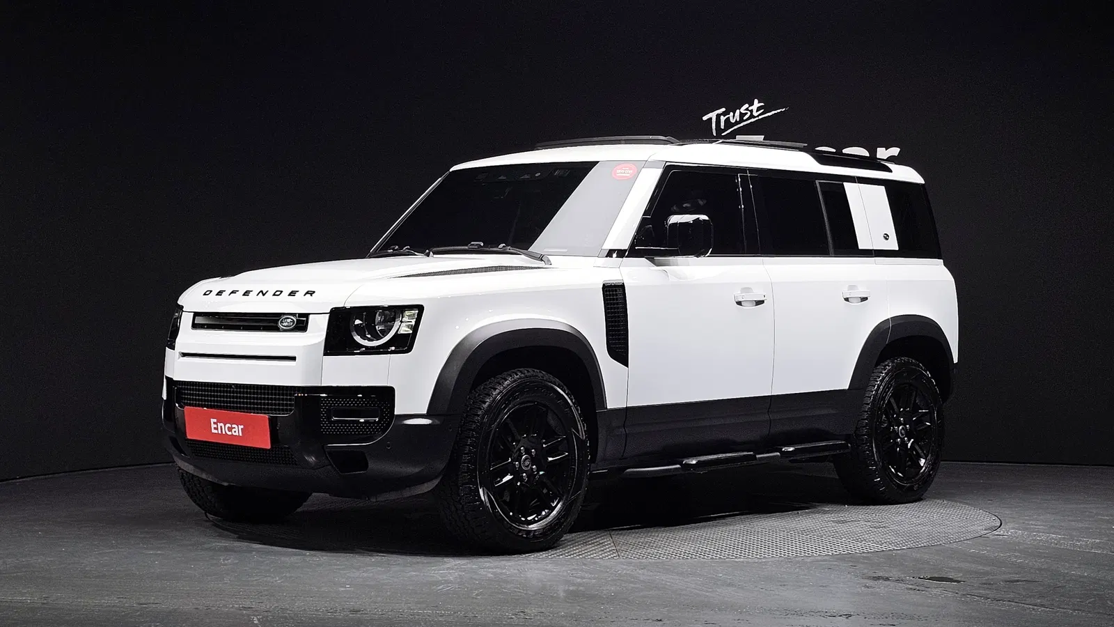 Land Rover Defender (L663) 110 D250 S 2022 — photo 1 sur 20