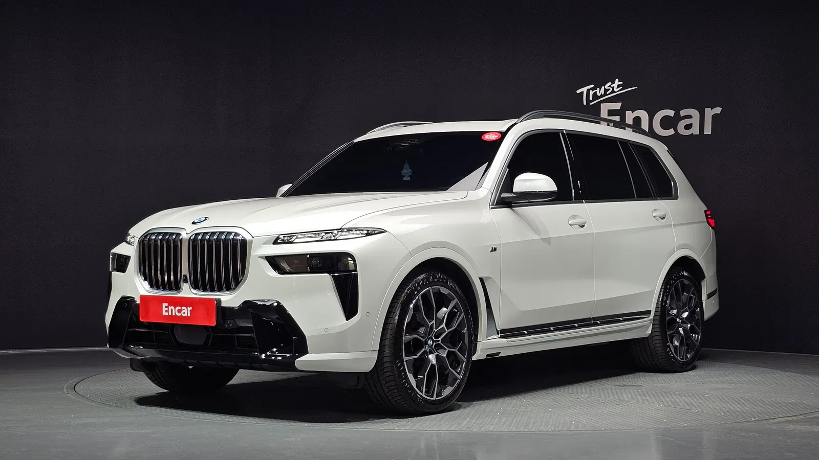 BMW X7 (G07) xDrive 40i M Sport 6 places 2025 — photo 1 sur 36