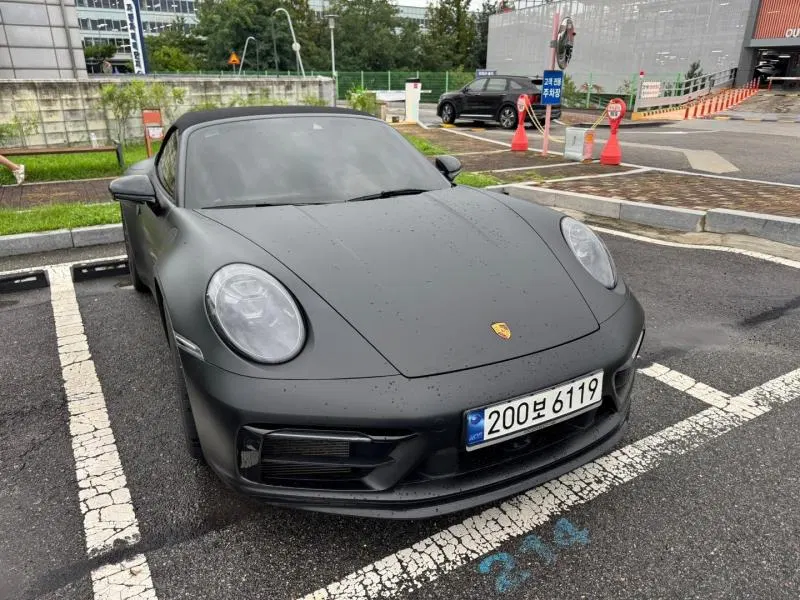 Porsche 911 (992) Carrera GTS Cabriolet 2023 — photo 1 sur 26
