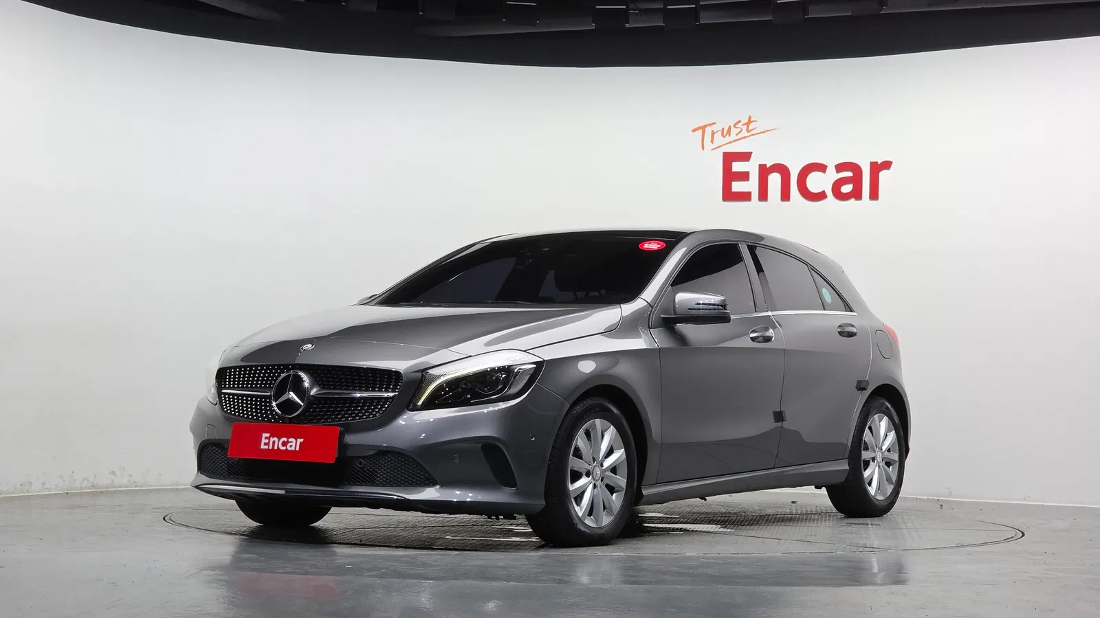 Mercedes-Benz Classe A A200 (W176) 2016 — photo 1 sur 26