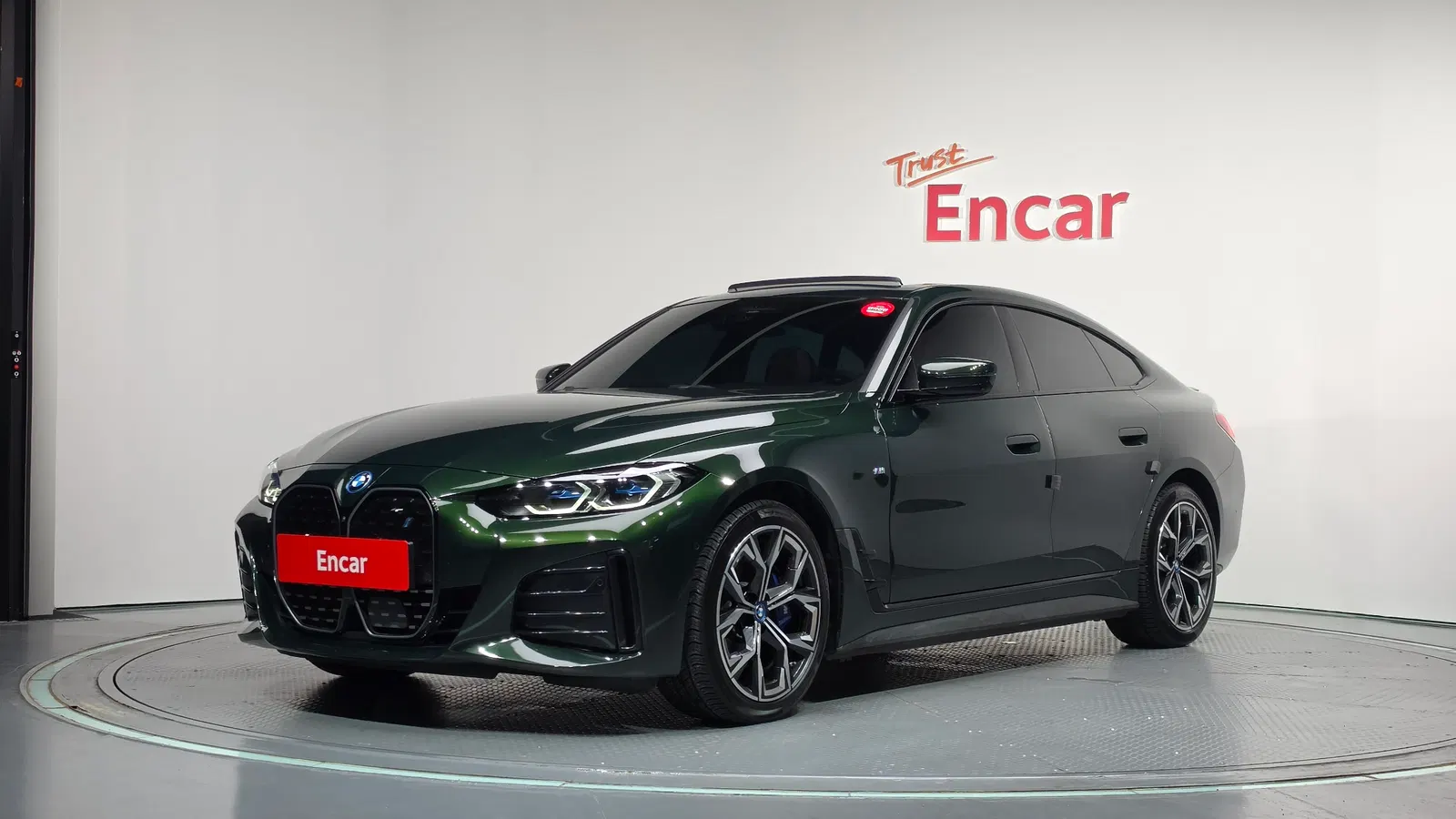 BMW i4 eDrive40 M Sport Pro 2022 — photo 1 sur 40