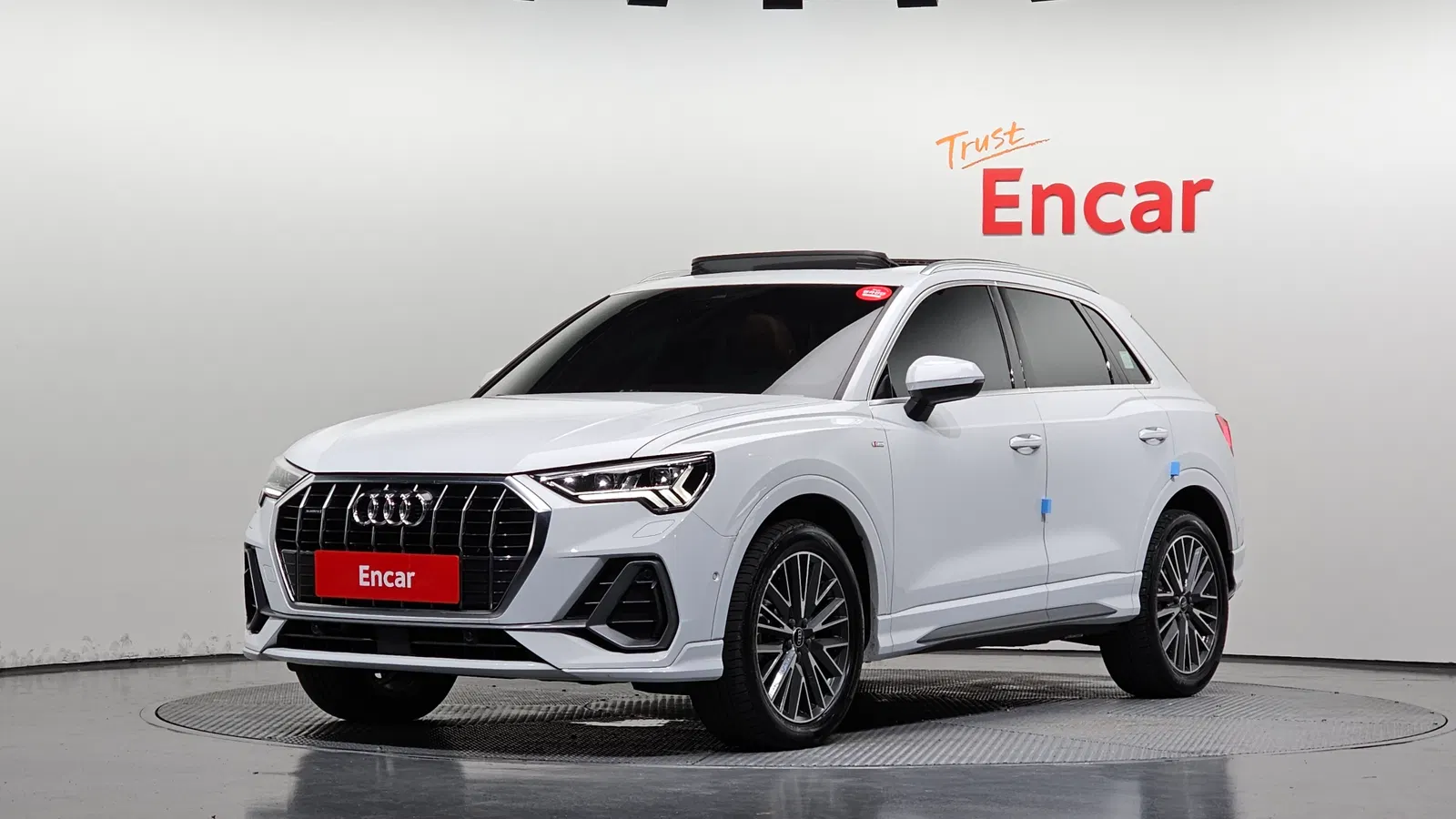 Audi Q3 (F3) 40 TFSI Quattro Premium 2024 — photo 1 sur 31
