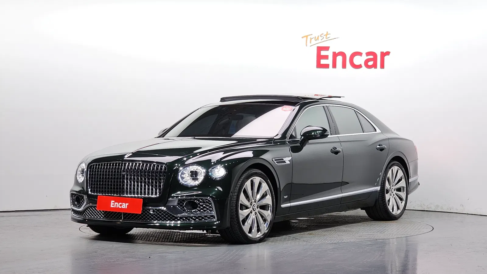 Bentley Flying Spur 3e génération 4.0 2021 — photo 1 sur 35