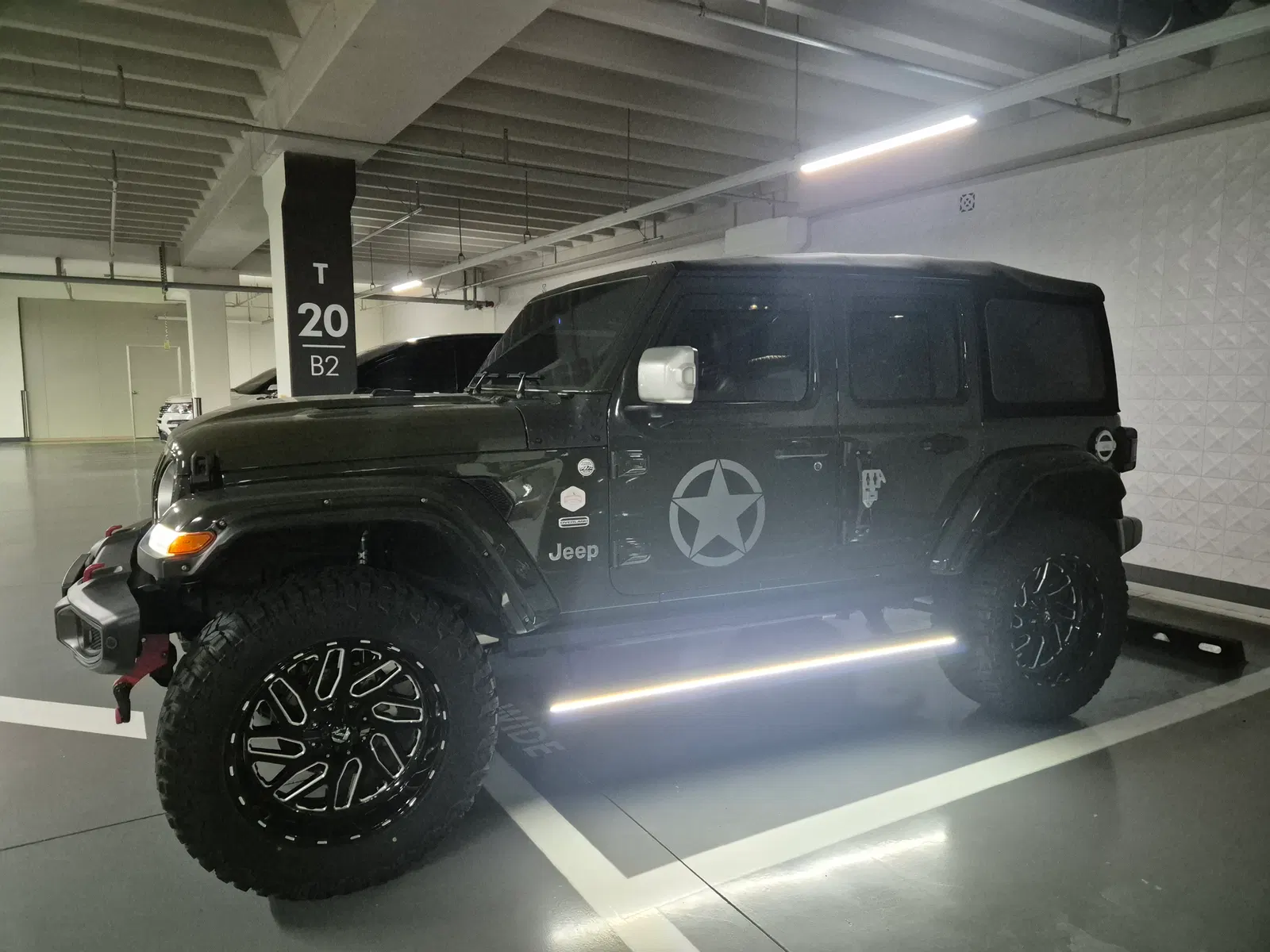 Jeep Wrangler (JL) 2.0 Overland 4 portes Edition 2020 — photo 1 sur 10