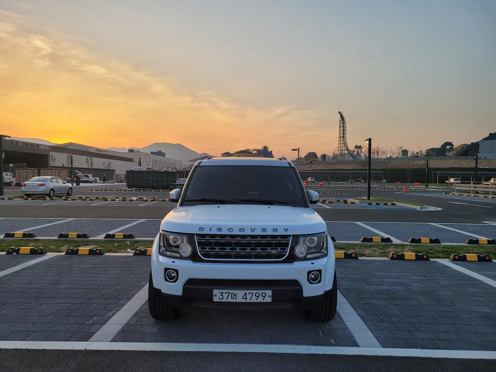 Land Rover Discovery 4 3.0 SDV6 SE 2014 — photo 1 sur 5