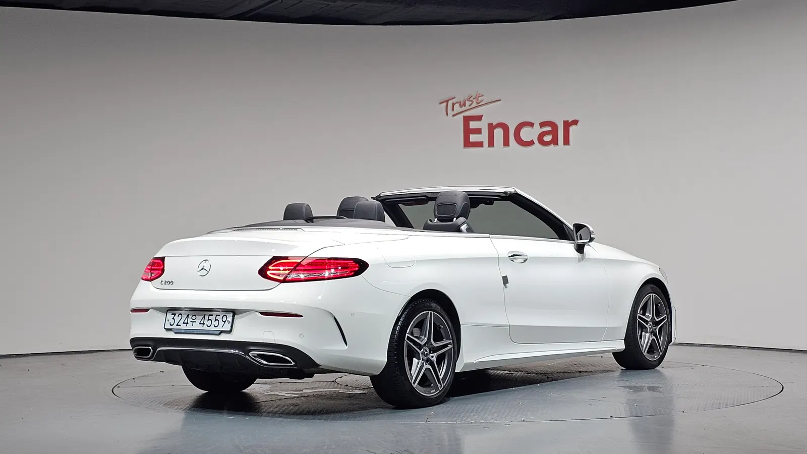 Mercedes-Benz Classe C C200 Cabriolet (W205) 2020 — photo 1 sur 31