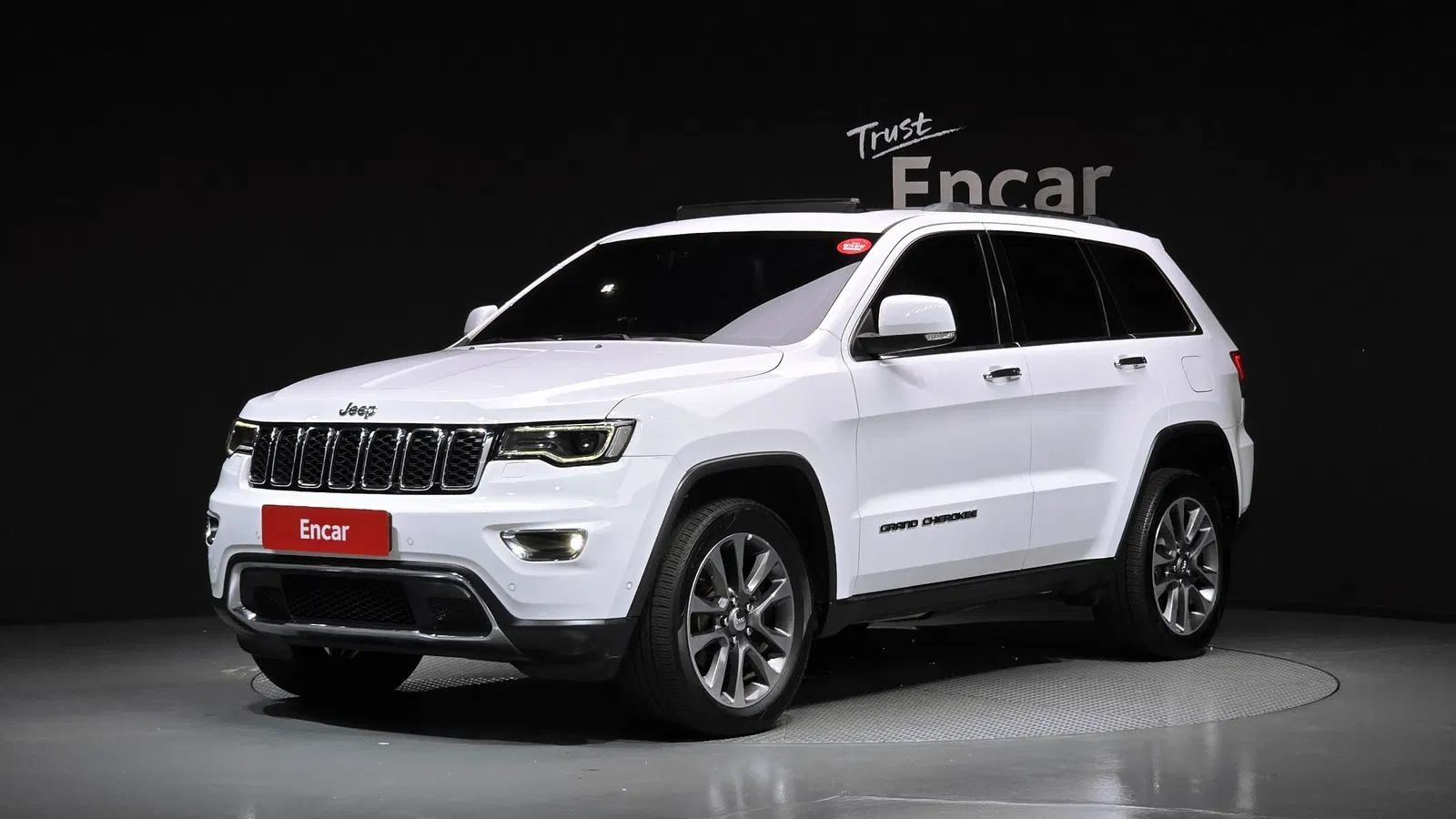 Jeep Grand Cherokee 3.6 Limited 2018 — photo 1 sur 34
