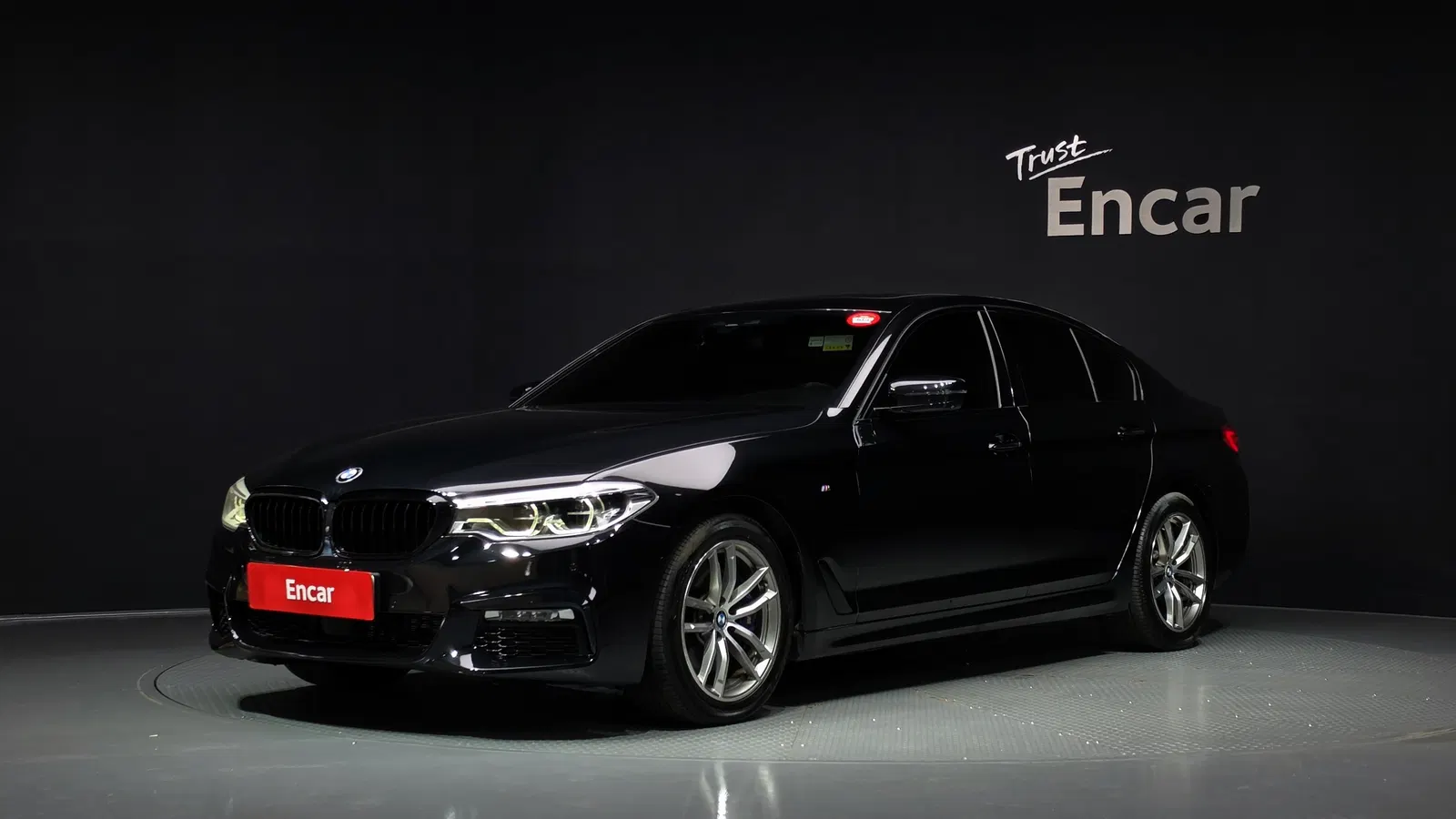 BMW Série 5 (G30) 530i xDrive M Sport Plus 2017 — photo 1 sur 20