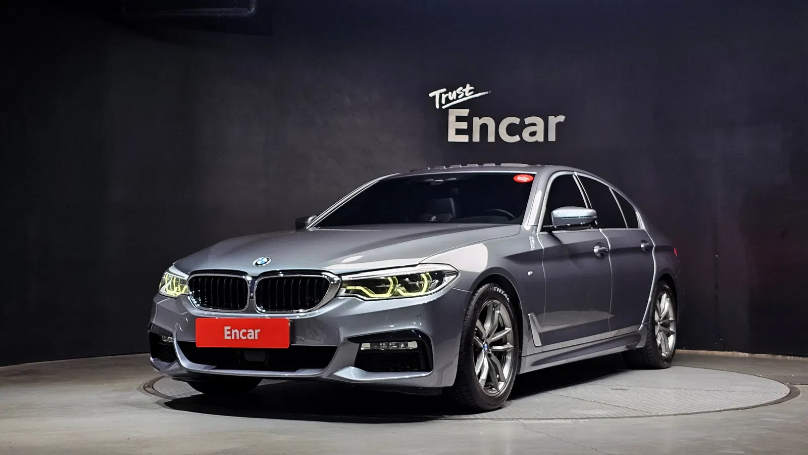 BMW Série 5 (G30) 520d M Sport Plus 2018 — photo 1 sur 31