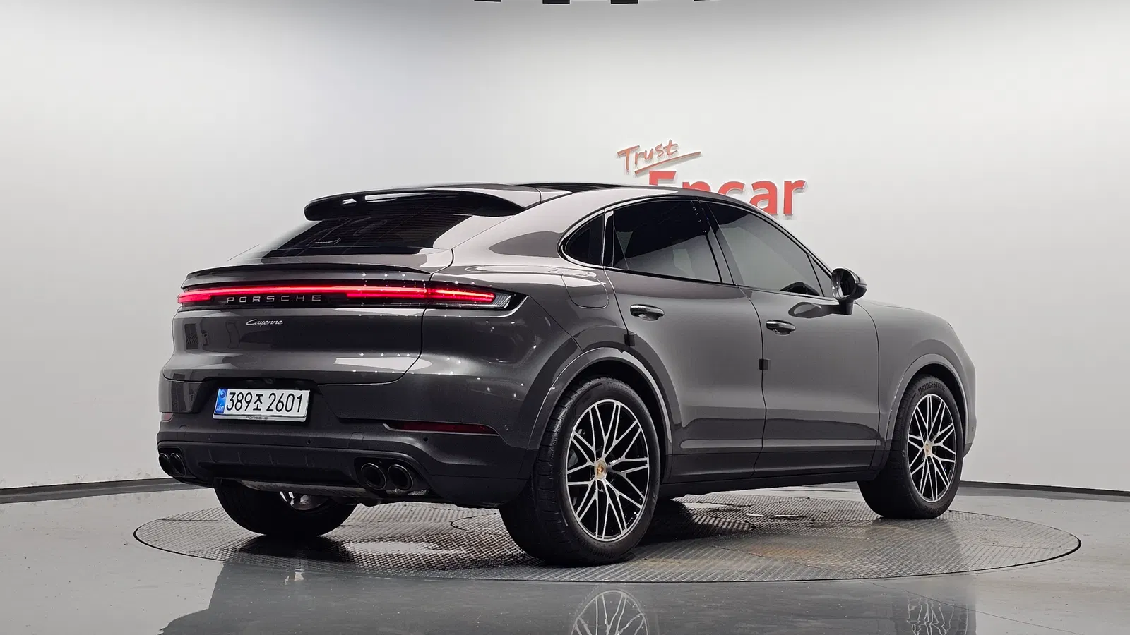 Porsche Cayenne (PO536) 3.0 Coupé 2024 — photo 1 sur 35