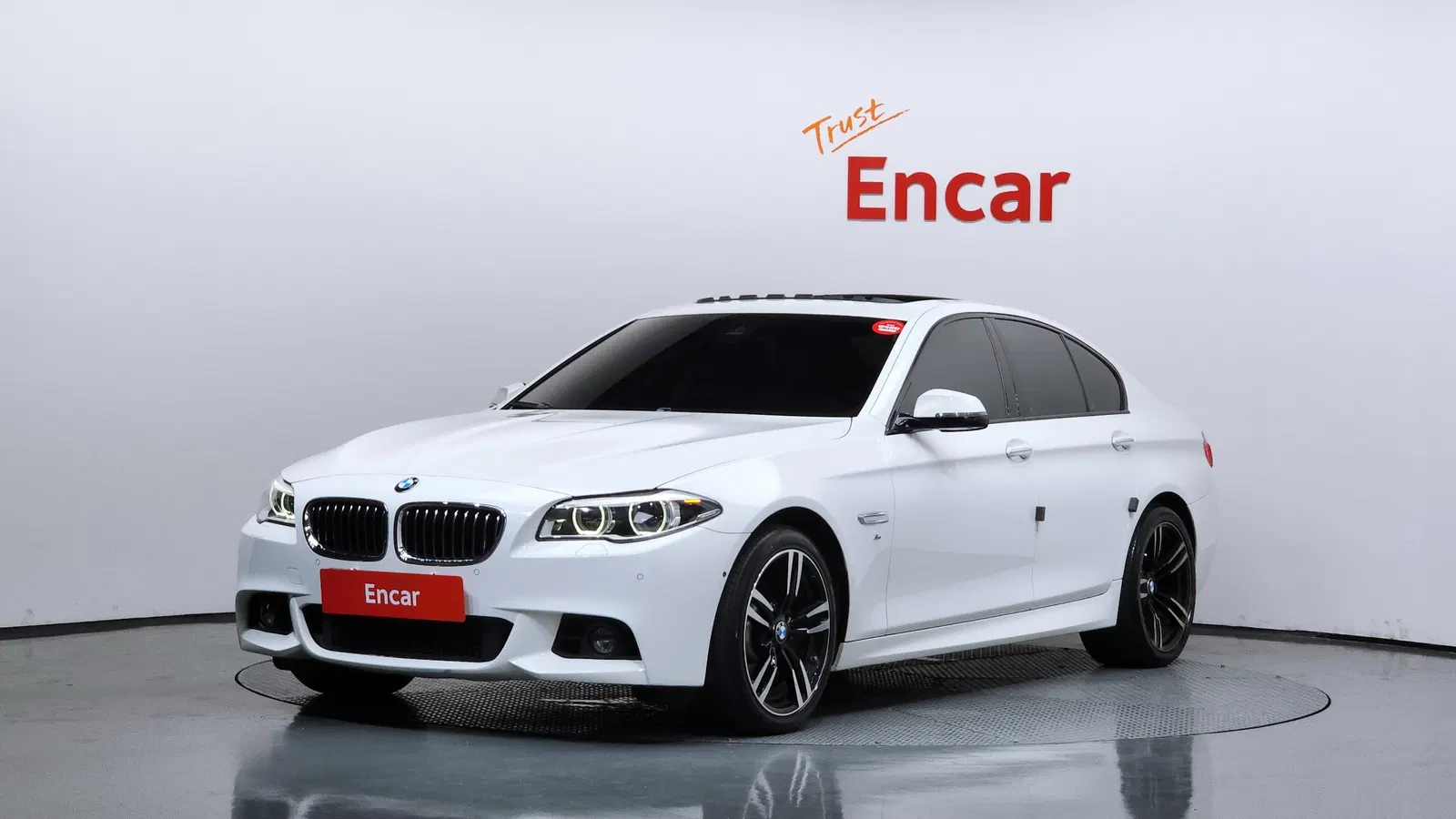 BMW Série 5 (F10) 520d xDrive M Aero Dynamic 2016 — photo 1 sur 20
